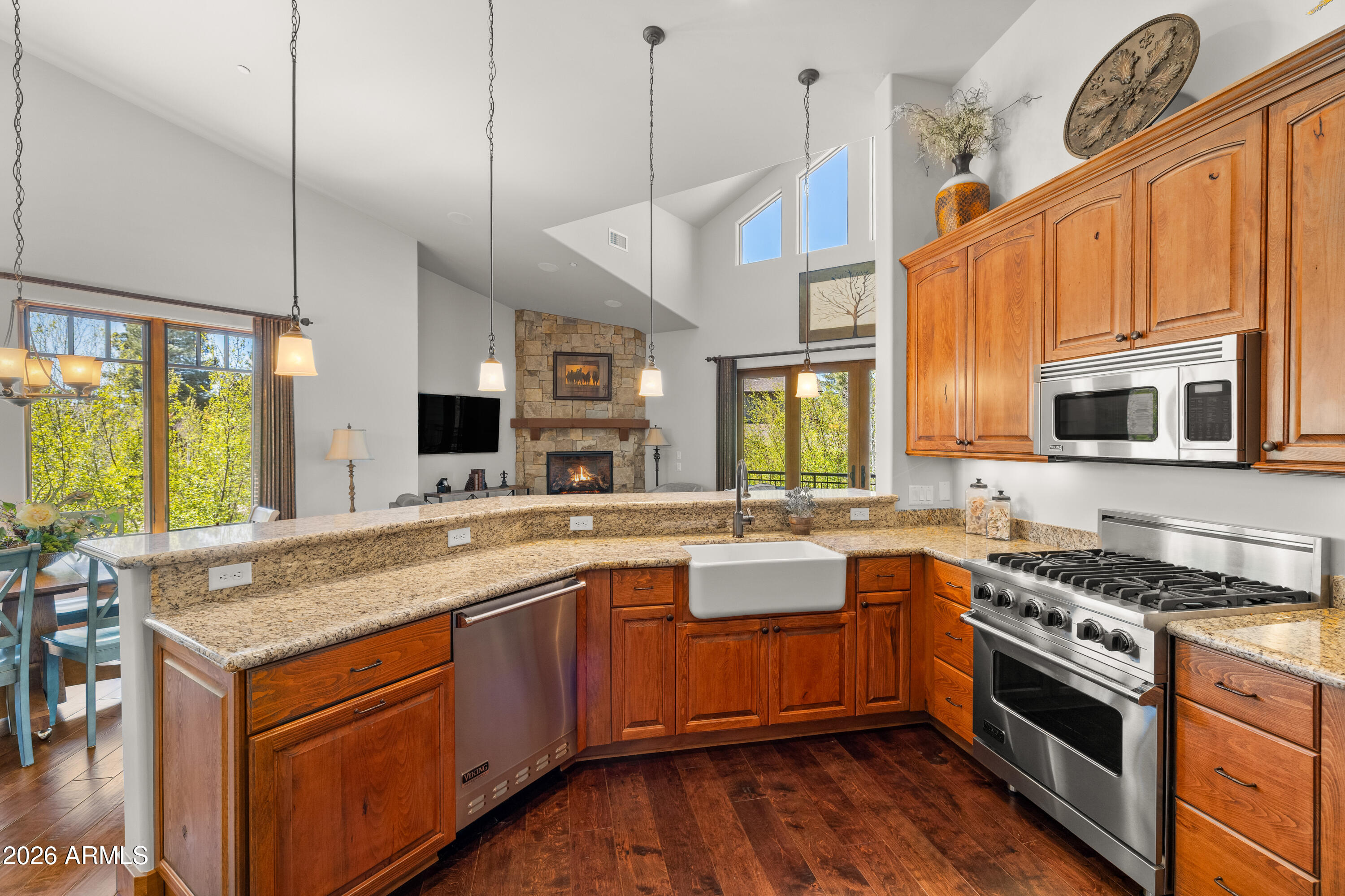 Flagstaff, Arizona, 86005, United States, 3 Bedrooms Bedrooms, ,2 BathroomsBathrooms,Residential,Active,2041563