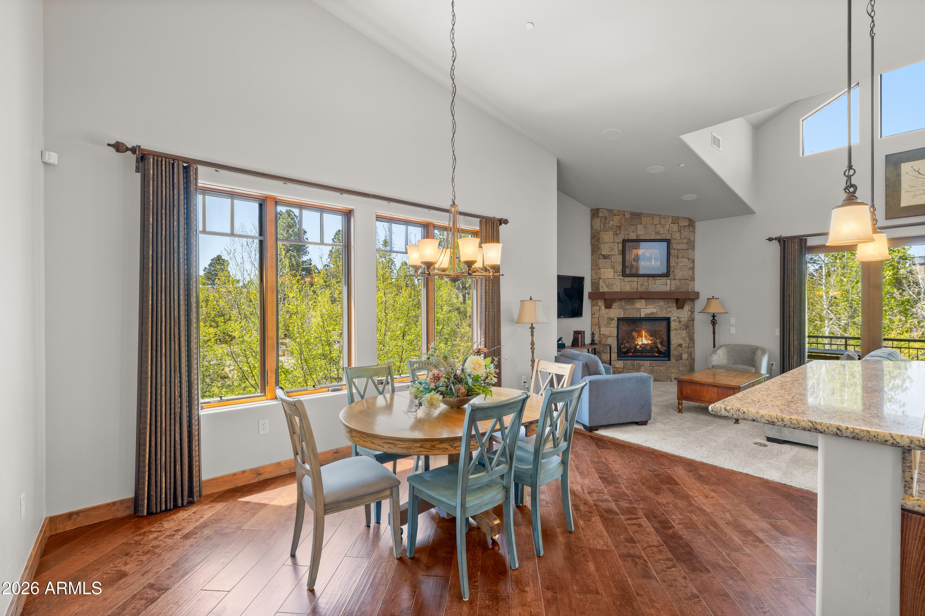 1728 E MOSSY OAK Court 7