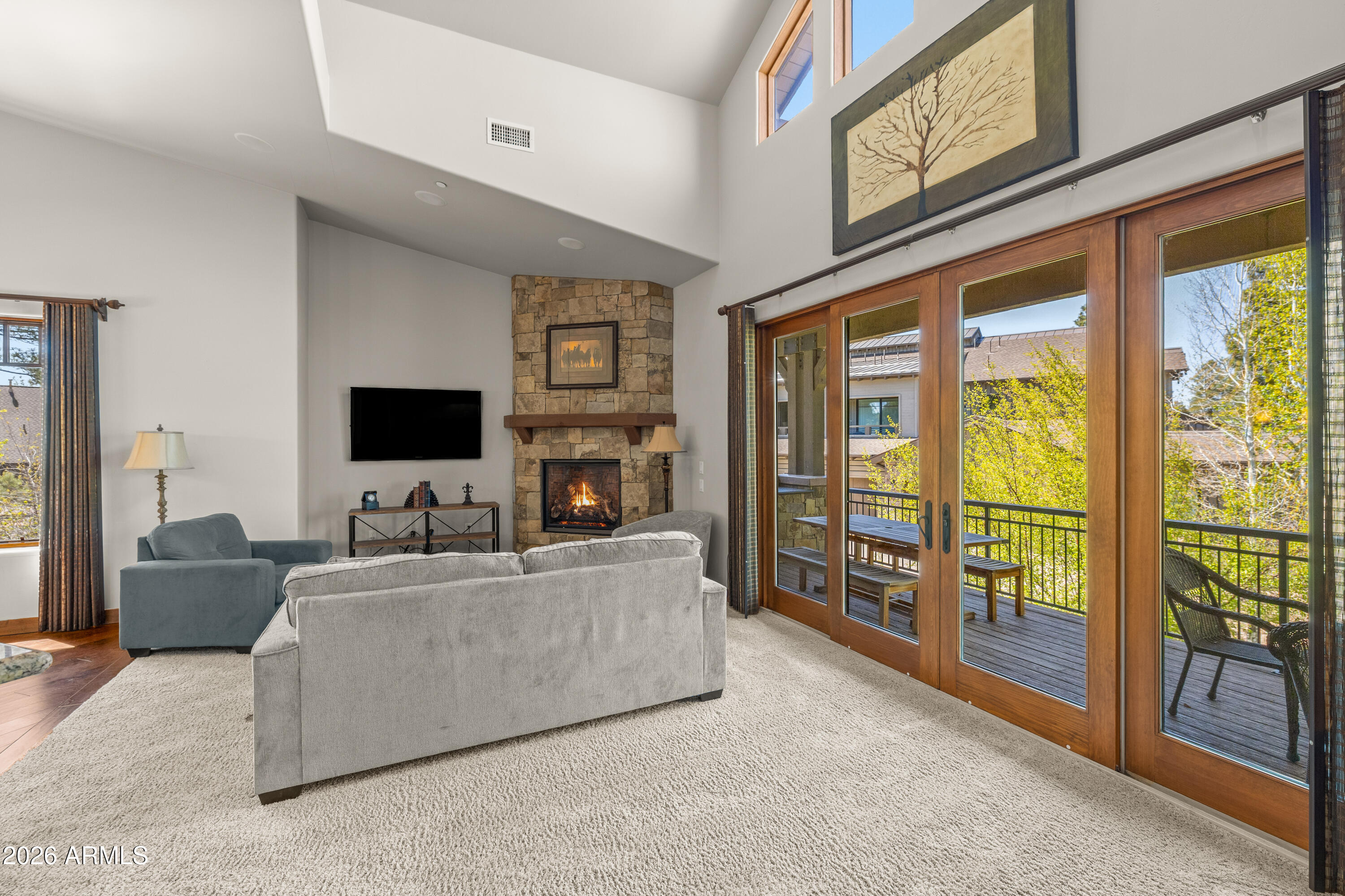 Flagstaff, Arizona, 86005, United States, 3 Bedrooms Bedrooms, ,2 BathroomsBathrooms,Residential,Active,2041563