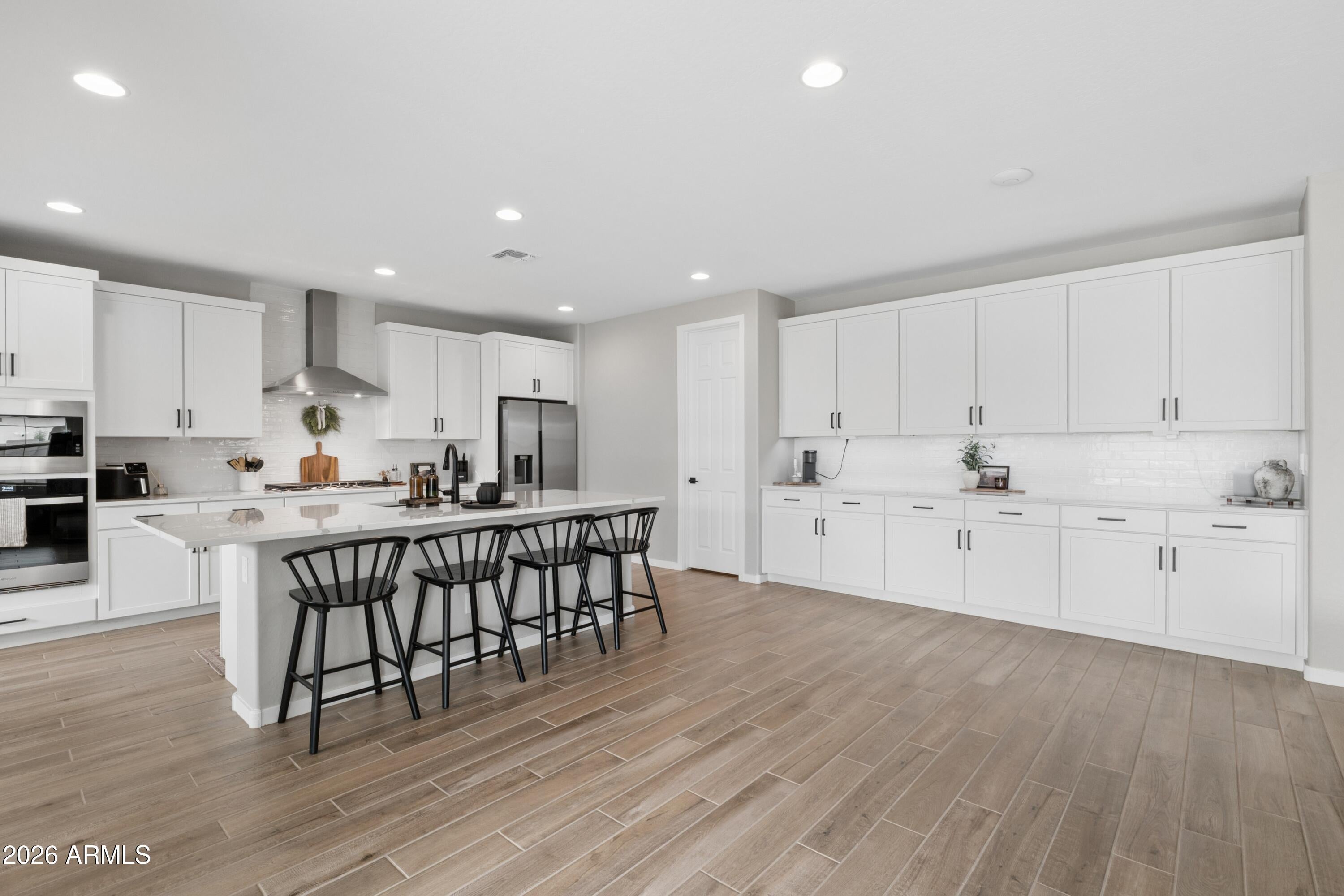 1135 W TREASURE Trail