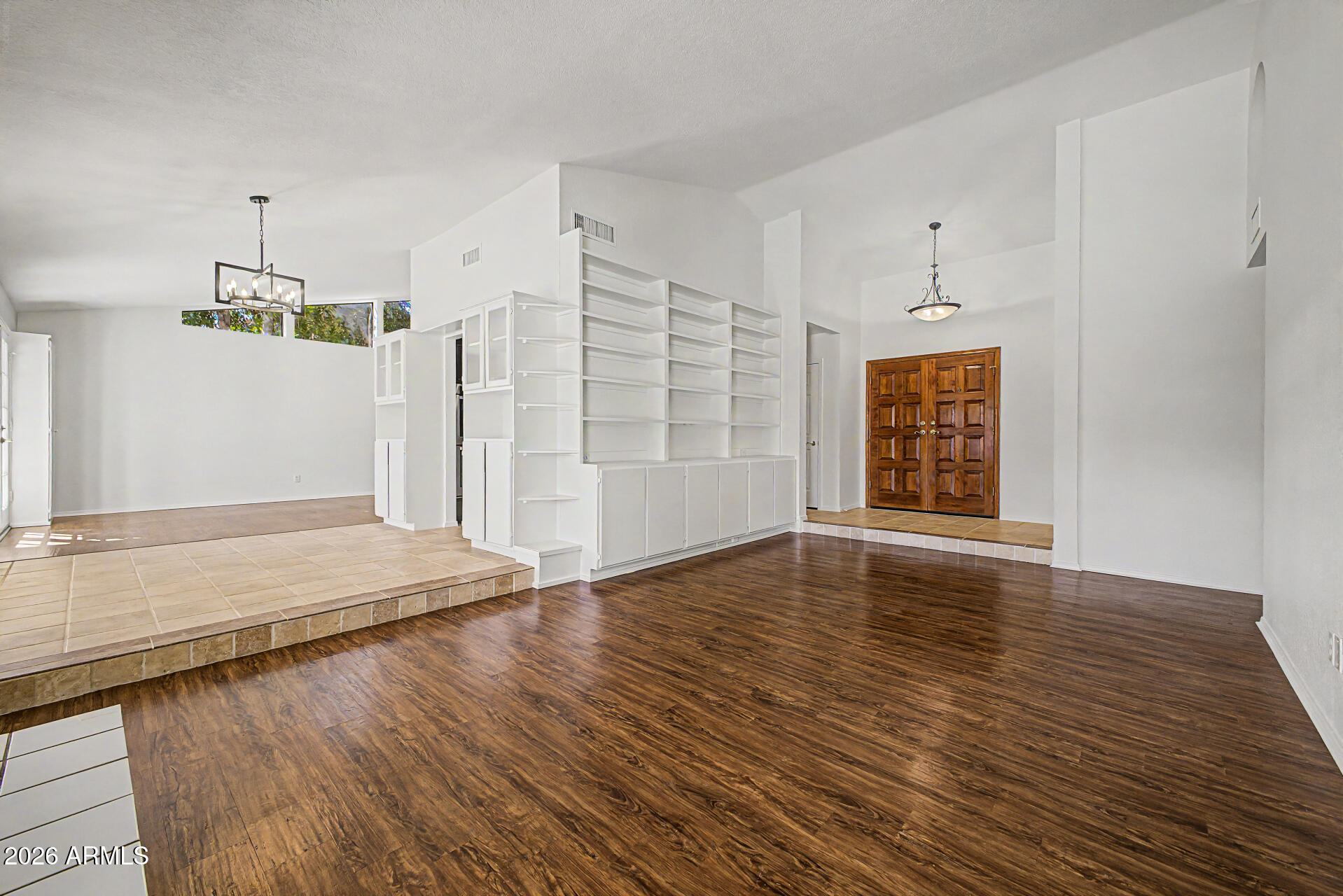 6725 W UTOPIA Road