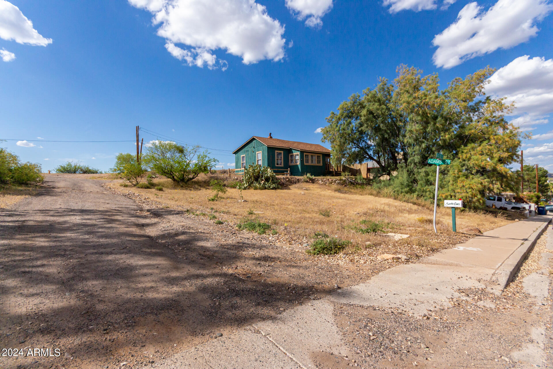 View Wickenburg, AZ 85390 house