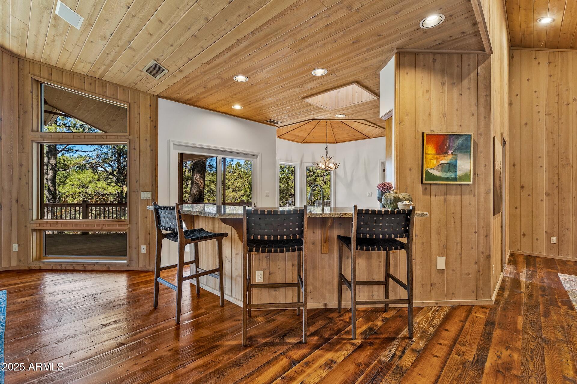 FOREST HIGHLANDS 4 - Residential