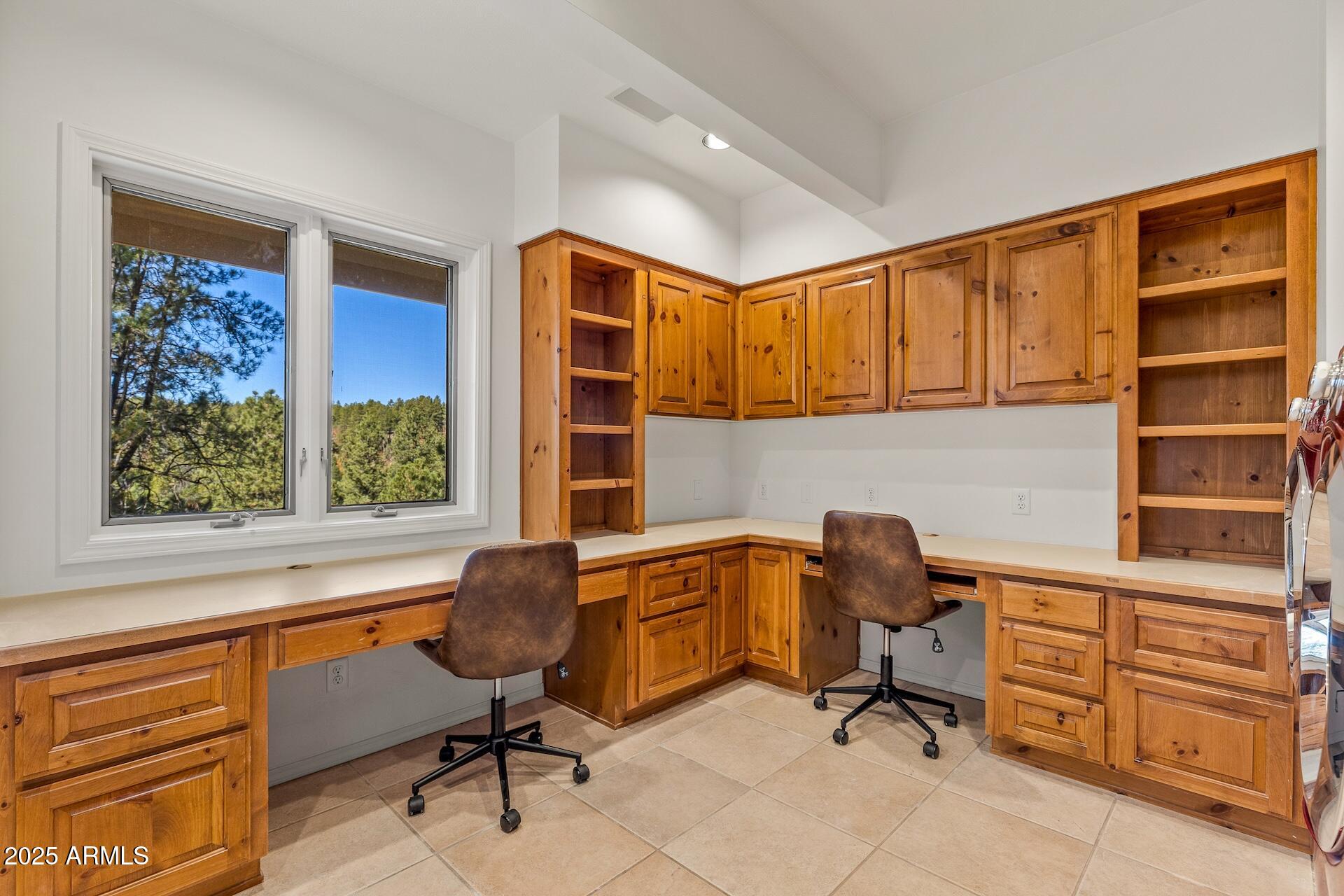 FOREST HIGHLANDS 4 - Residential