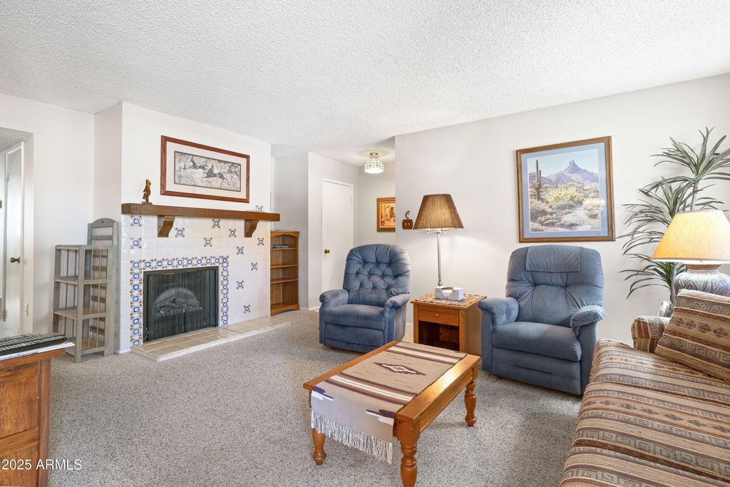 listing image 0