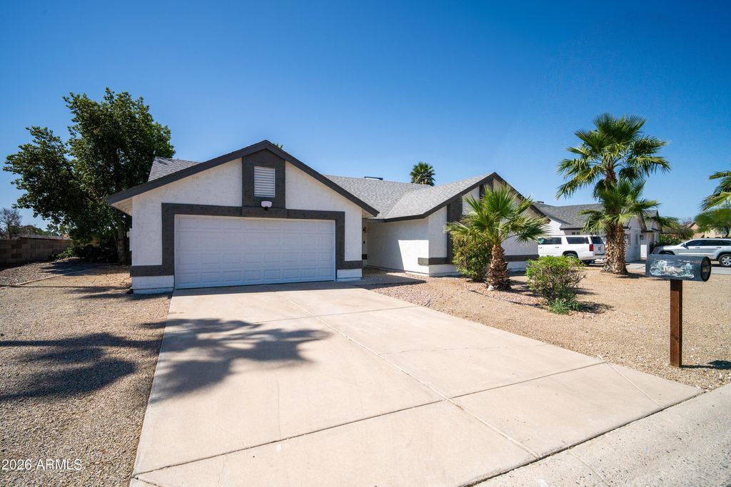 Photo of 10129 W Mariposa Street, Phoenix, AZ 85037 (MLS # 7020598)