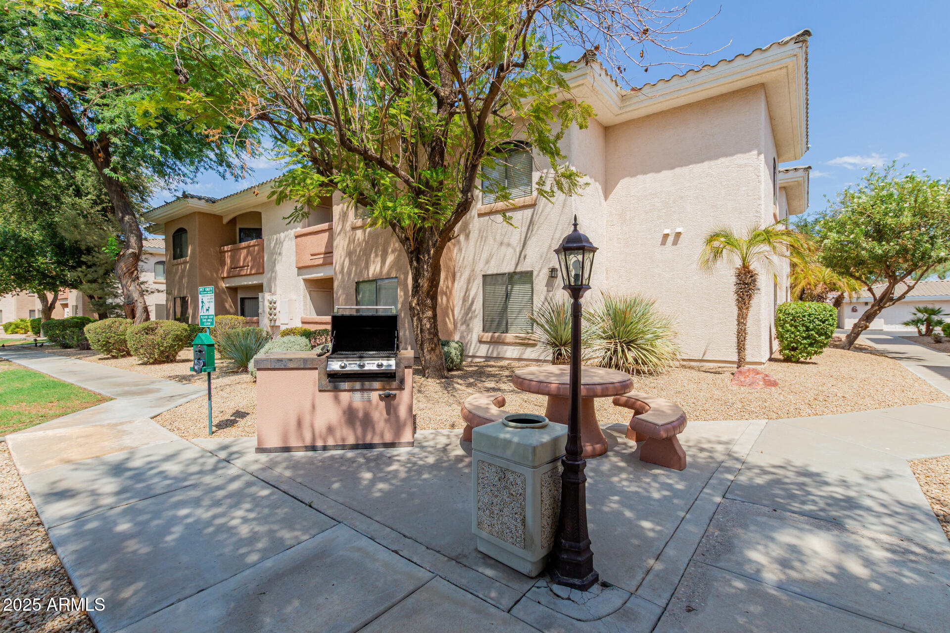 10030 W INDIAN SCHOOL Road 111