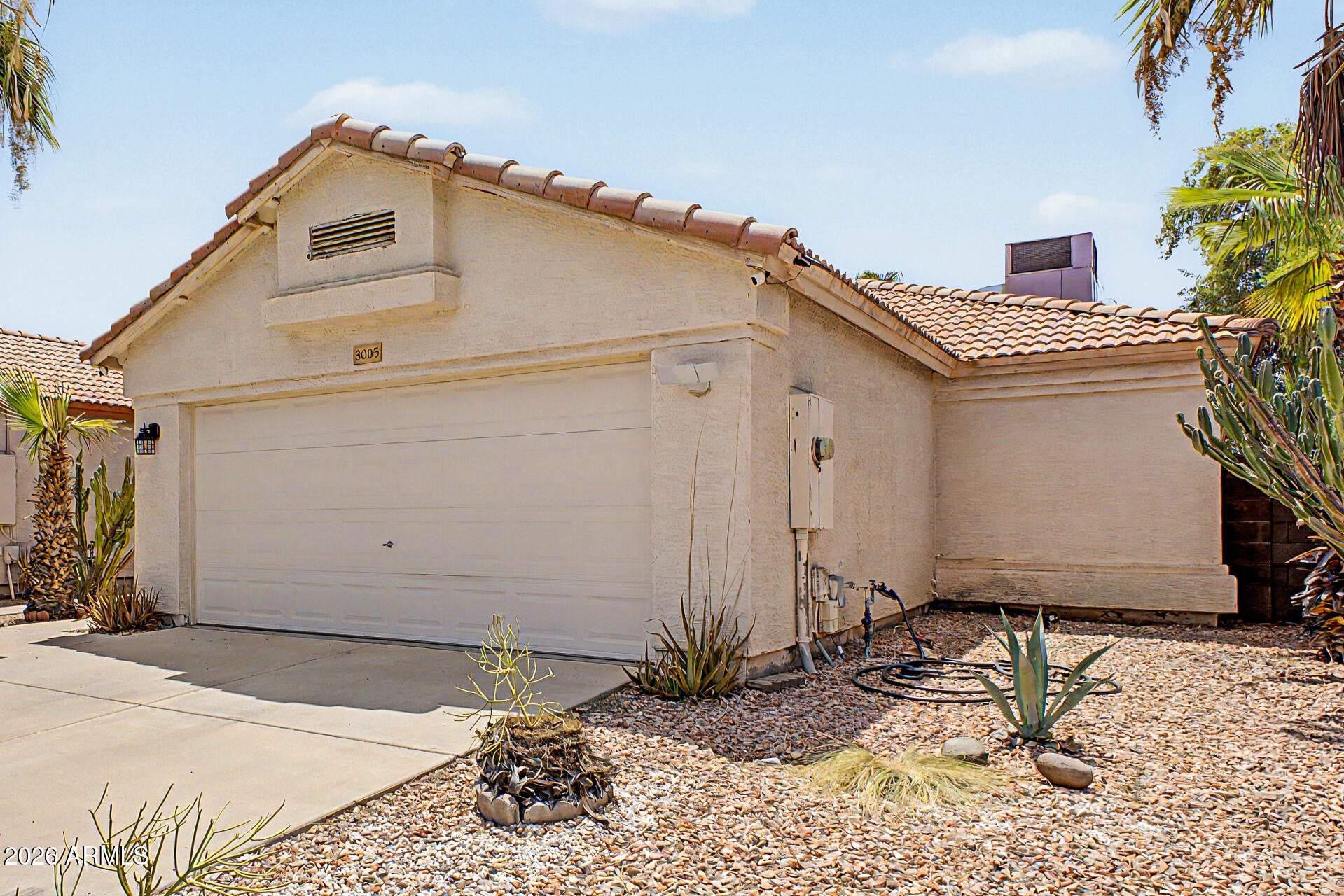 3005 W MATTHEW Drive