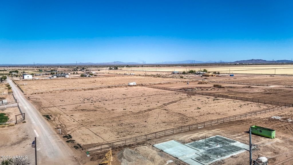 Photo of 1 N Clemans Road #1B, Coolidge, AZ 85128 (MLS # 6870460)
