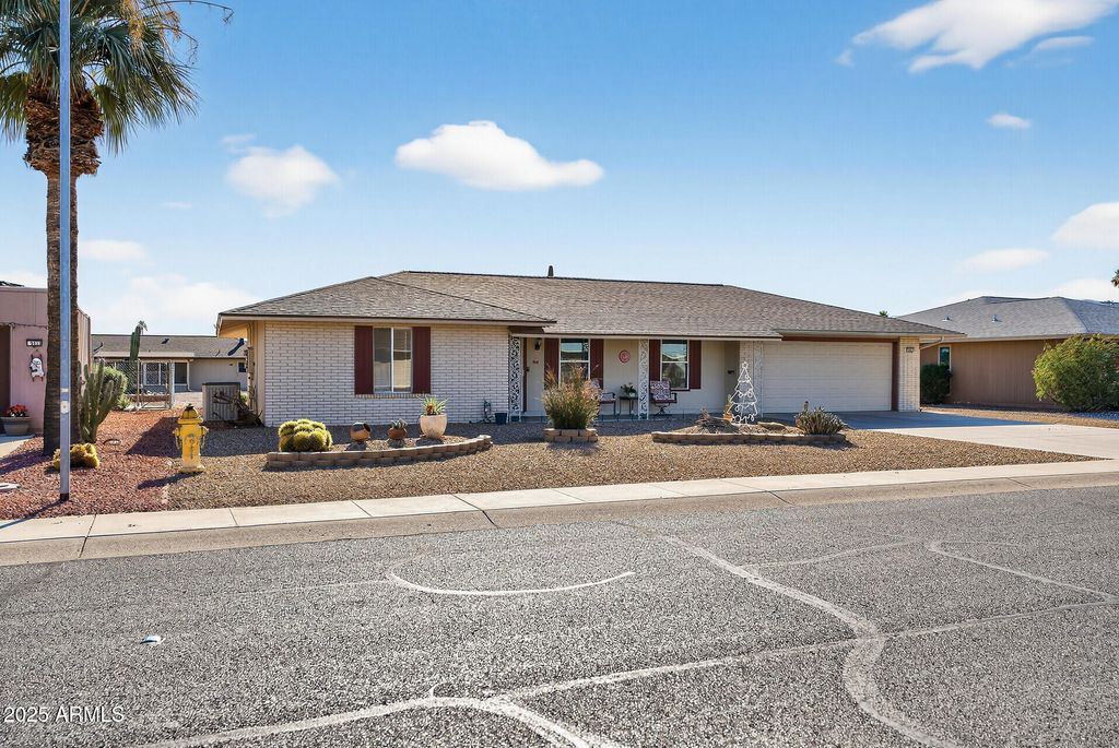 Photo of 10001 W Burns Drive, Sun City, AZ 85351 (MLS # 6956672)