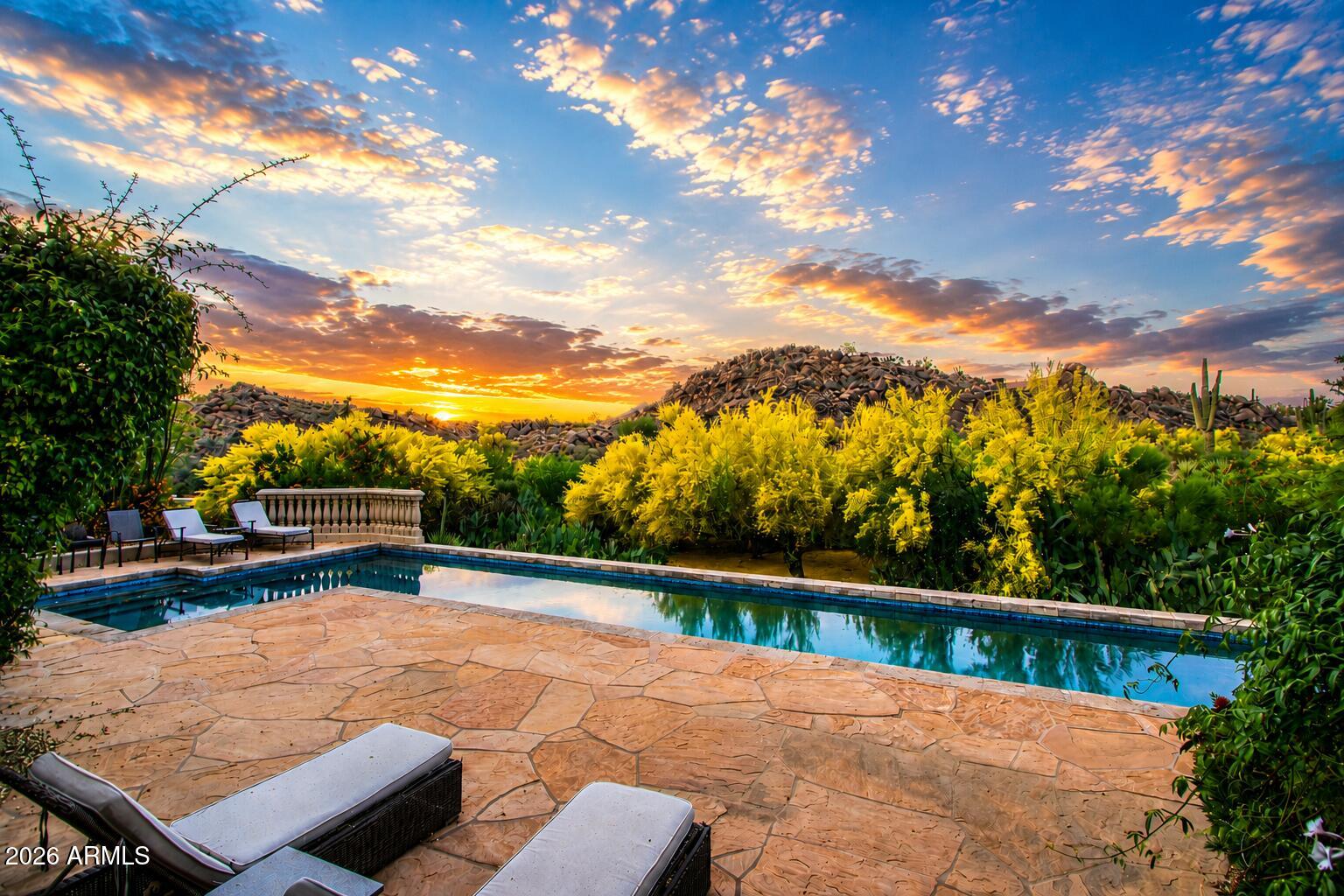 10420 E MORNING VISTA Lane