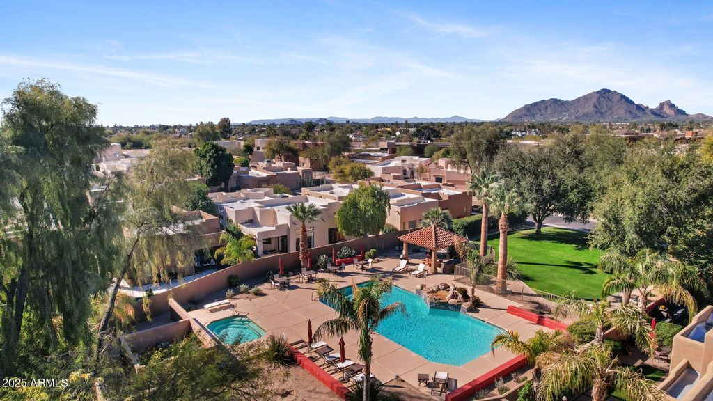 Photo of 8323 E Las Estancias Street, Scottsdale, AZ 85250 (MLS # 6946254)