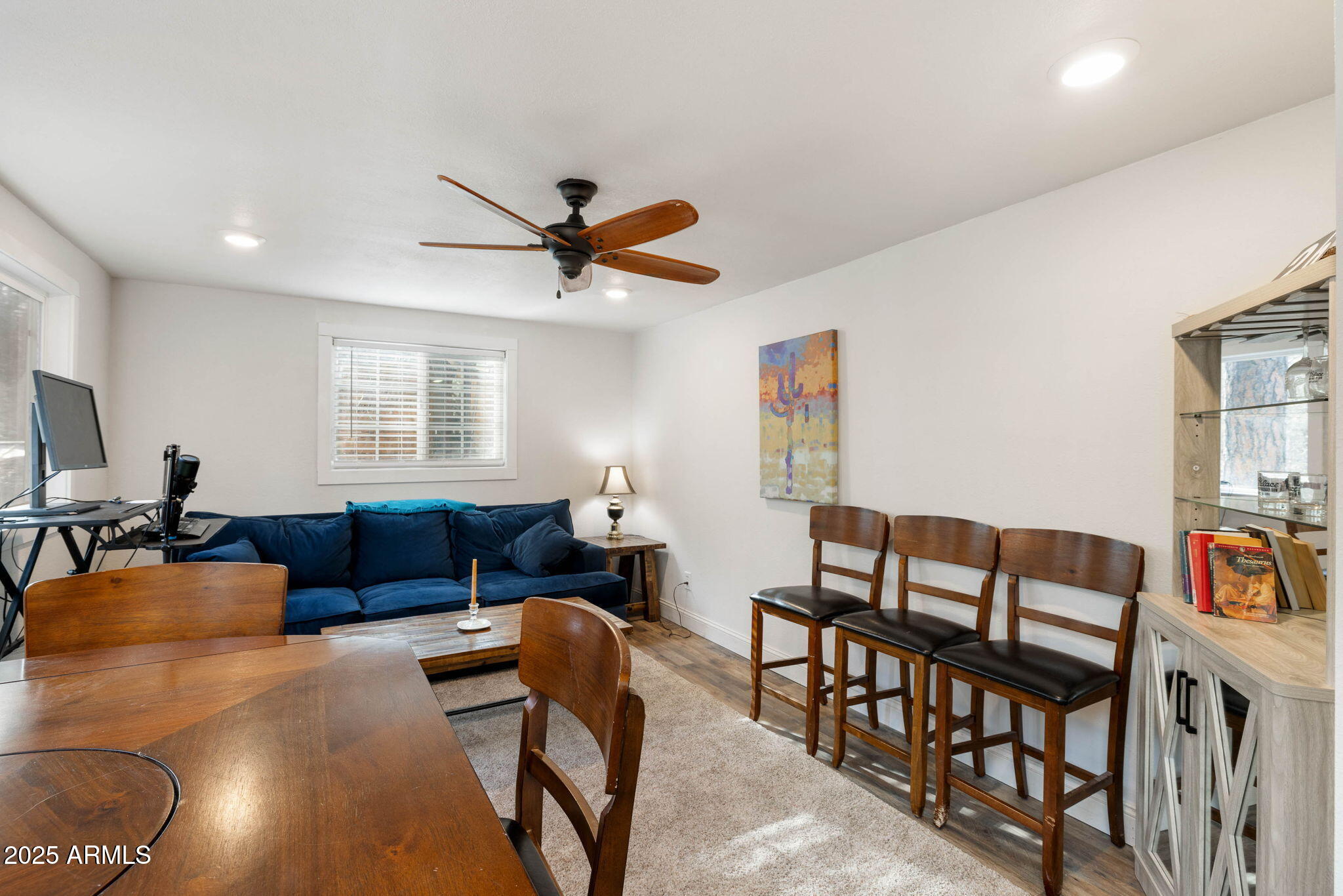 1347 W QUARTZ Road W