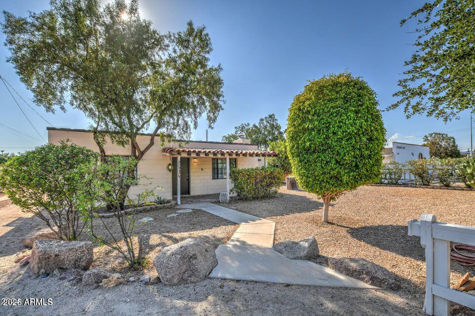 2534 N 52ND Street