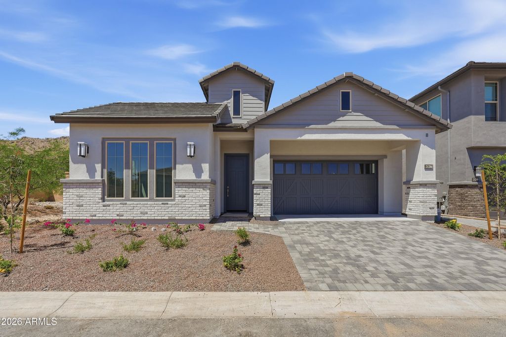 Photo of 21286 W Mariposa Street, Buckeye, AZ 85396 (MLS # 7030437)