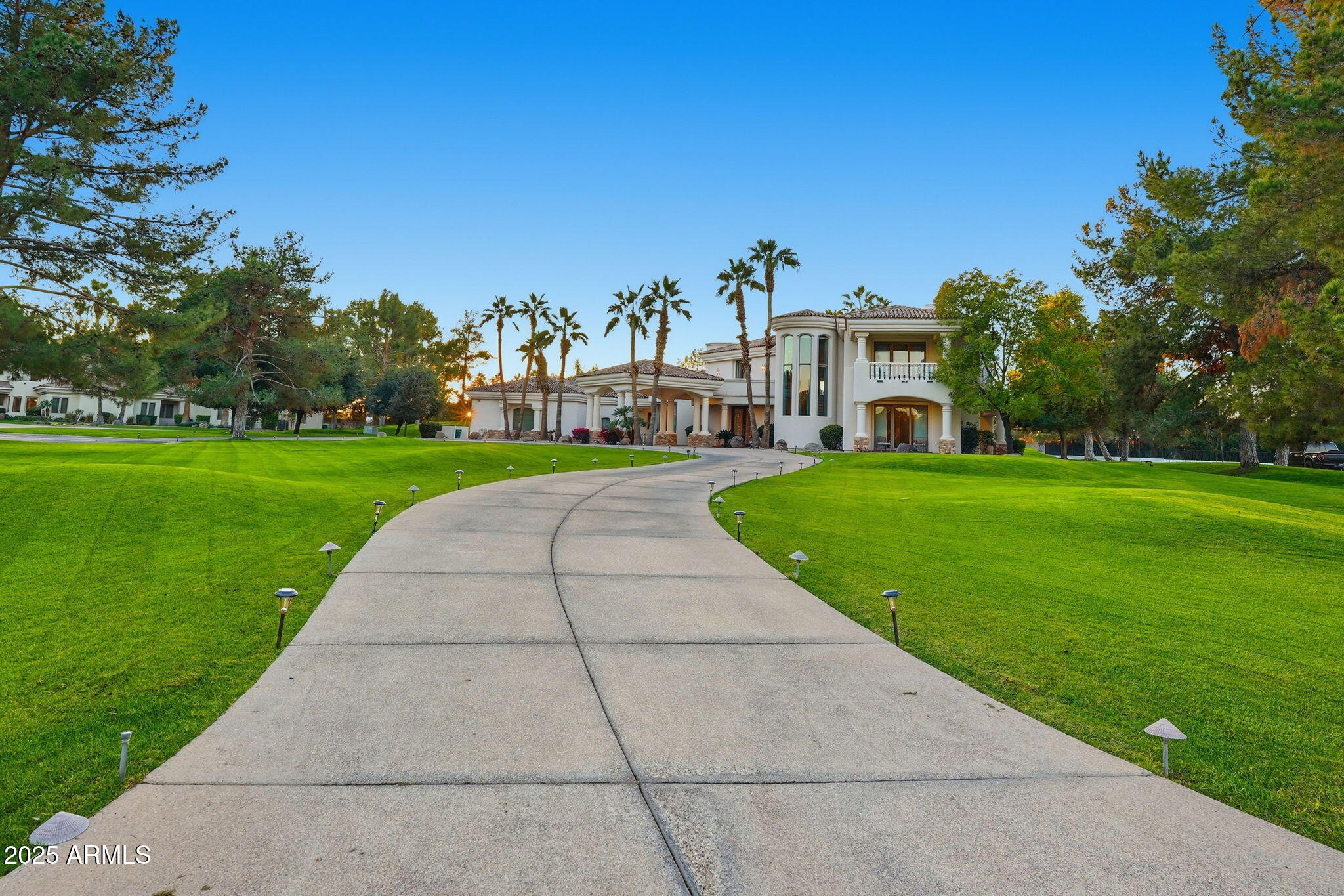 Chandler, Arizona 85248, United States, 7 Bedrooms Bedrooms, ,7 BathroomsBathrooms,Residential,Active,252622