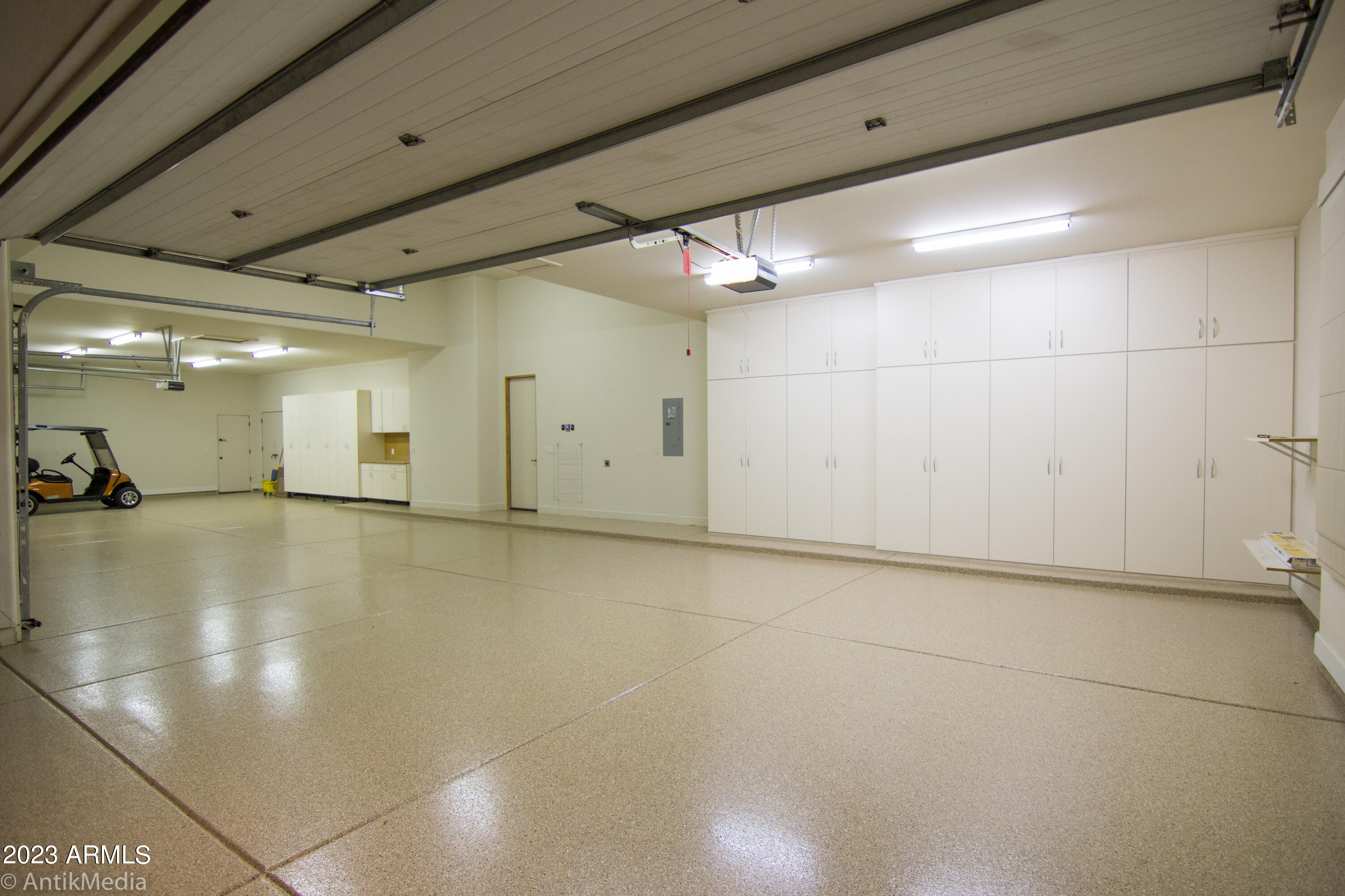 Chandler, Arizona 85248, United States, 7 Bedrooms Bedrooms, ,7 BathroomsBathrooms,Residential,Active,252622