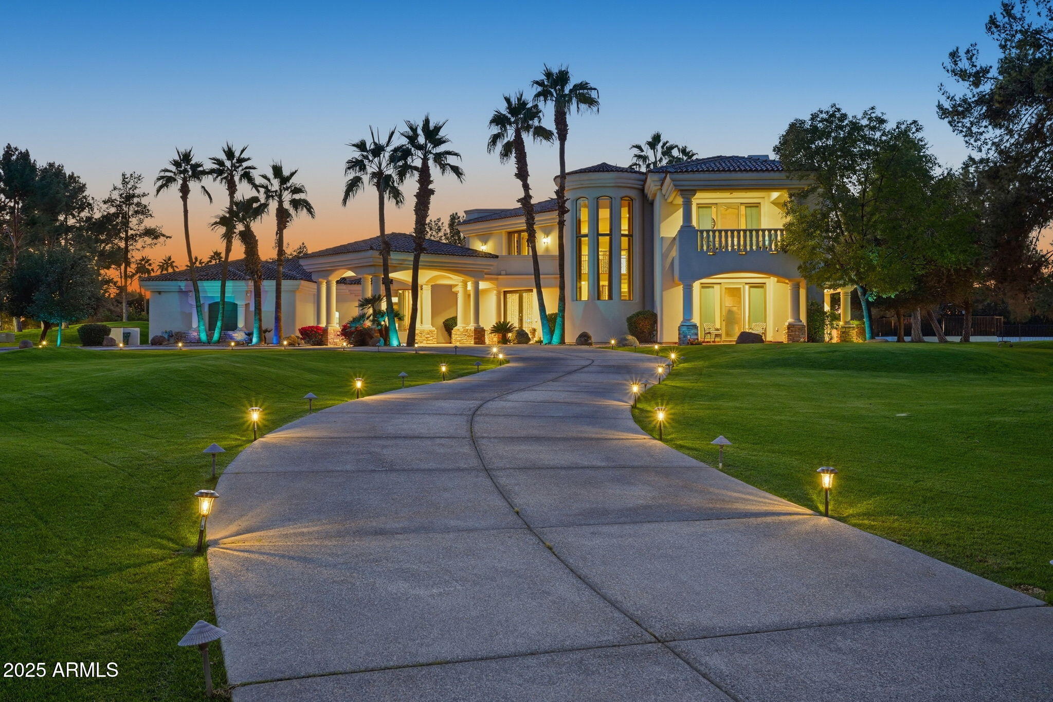 Chandler, Arizona 85248, United States, 7 Bedrooms Bedrooms, ,7 BathroomsBathrooms,Residential,Active,252622