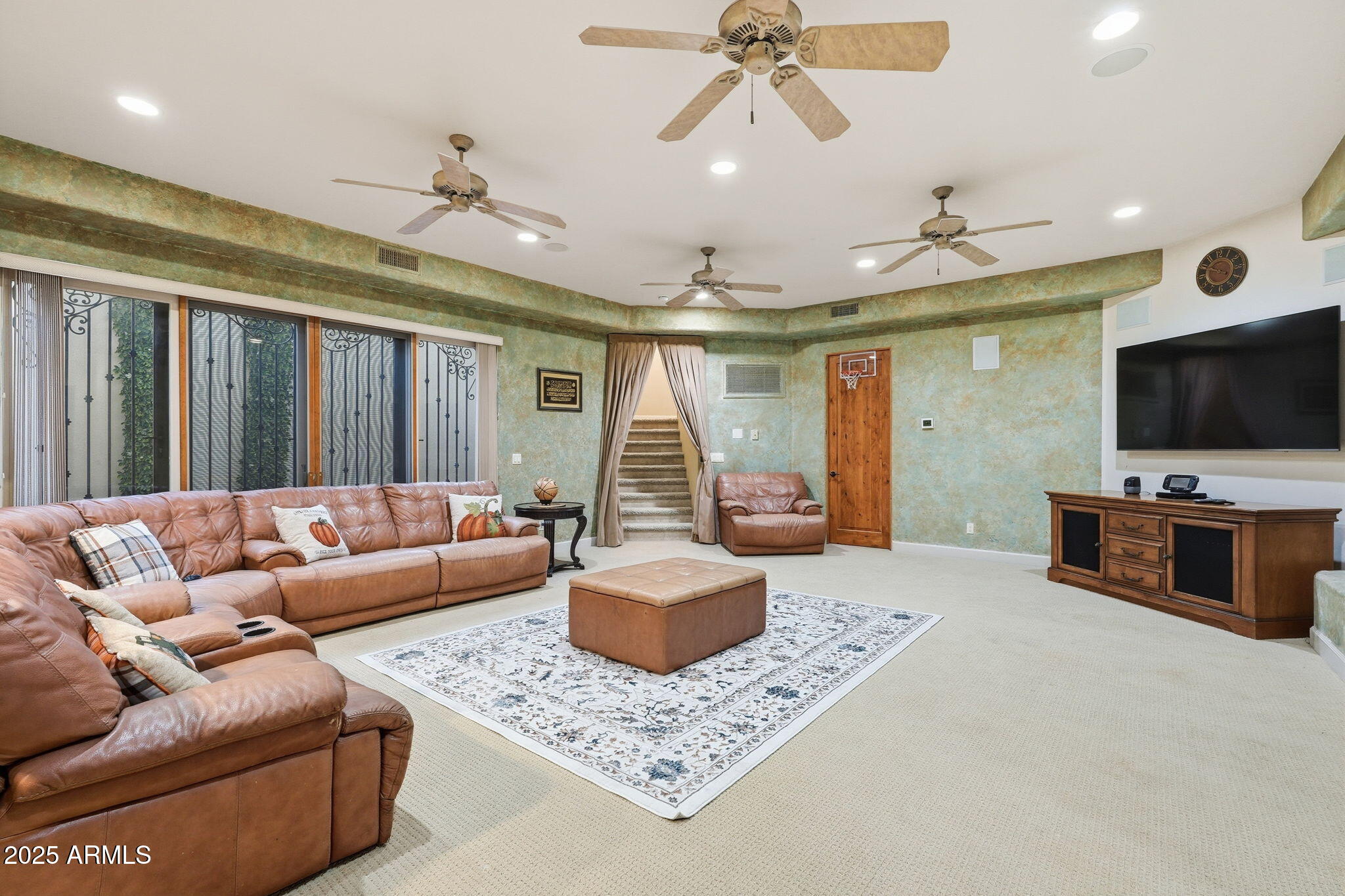 Chandler, Arizona 85248, United States, 7 Bedrooms Bedrooms, ,7 BathroomsBathrooms,Residential,Active,252622