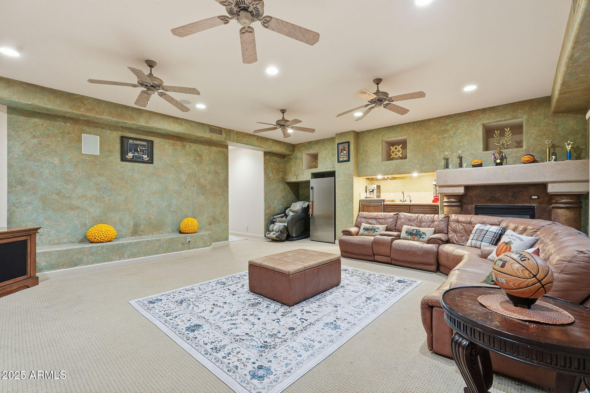 Chandler, Arizona 85248, United States, 7 Bedrooms Bedrooms, ,7 BathroomsBathrooms,Residential,Active,252622