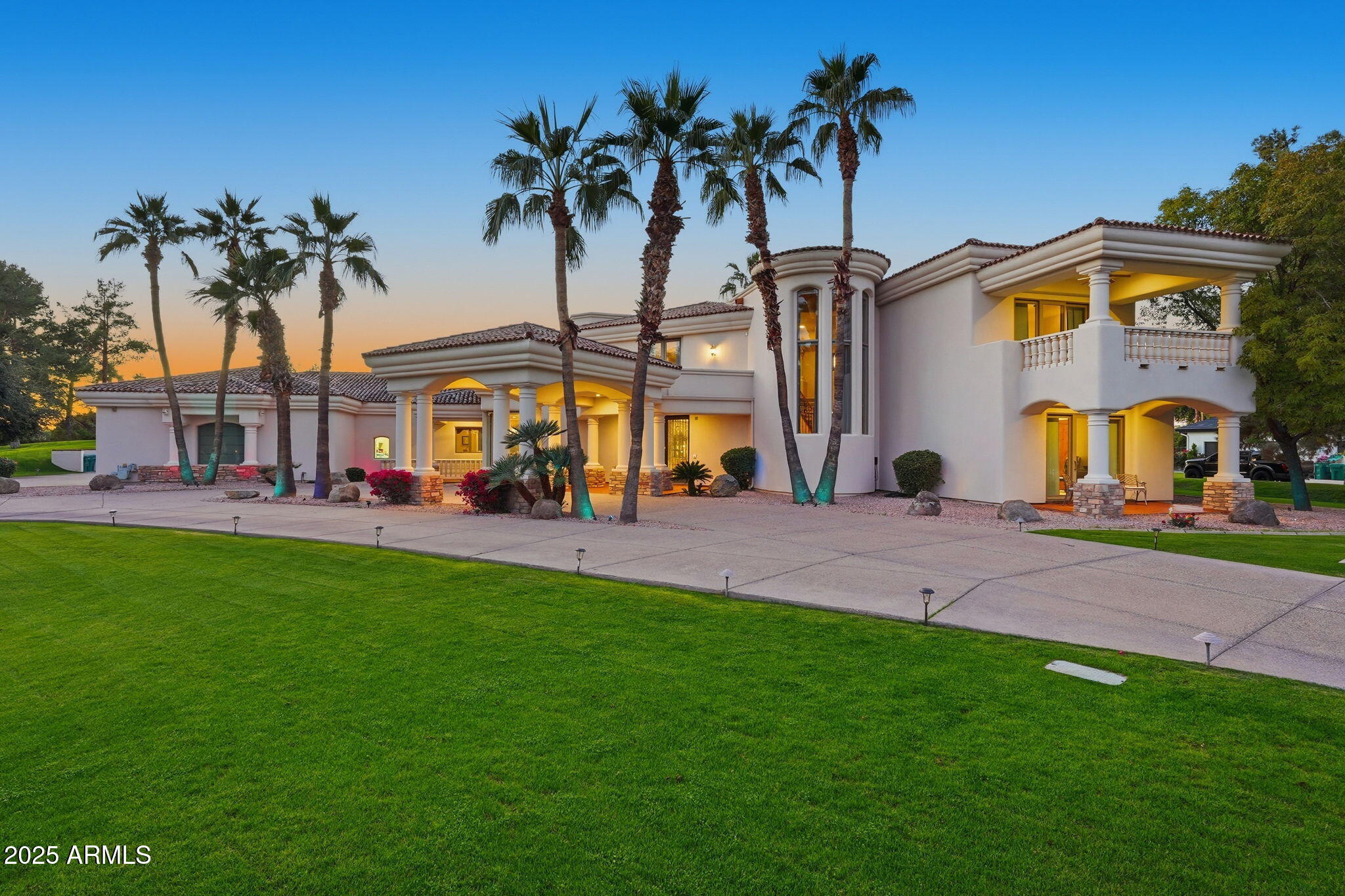 Chandler, Arizona 85248, United States, 7 Bedrooms Bedrooms, ,7 BathroomsBathrooms,Residential,Active,252622