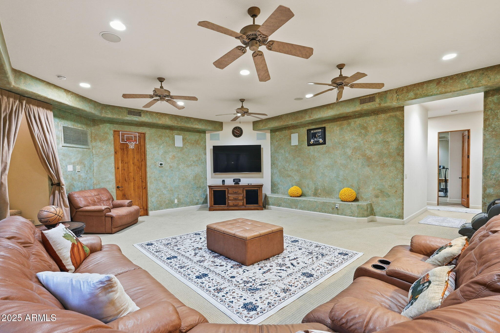 Chandler, Arizona 85248, United States, 7 Bedrooms Bedrooms, ,7 BathroomsBathrooms,Residential,Active,252622