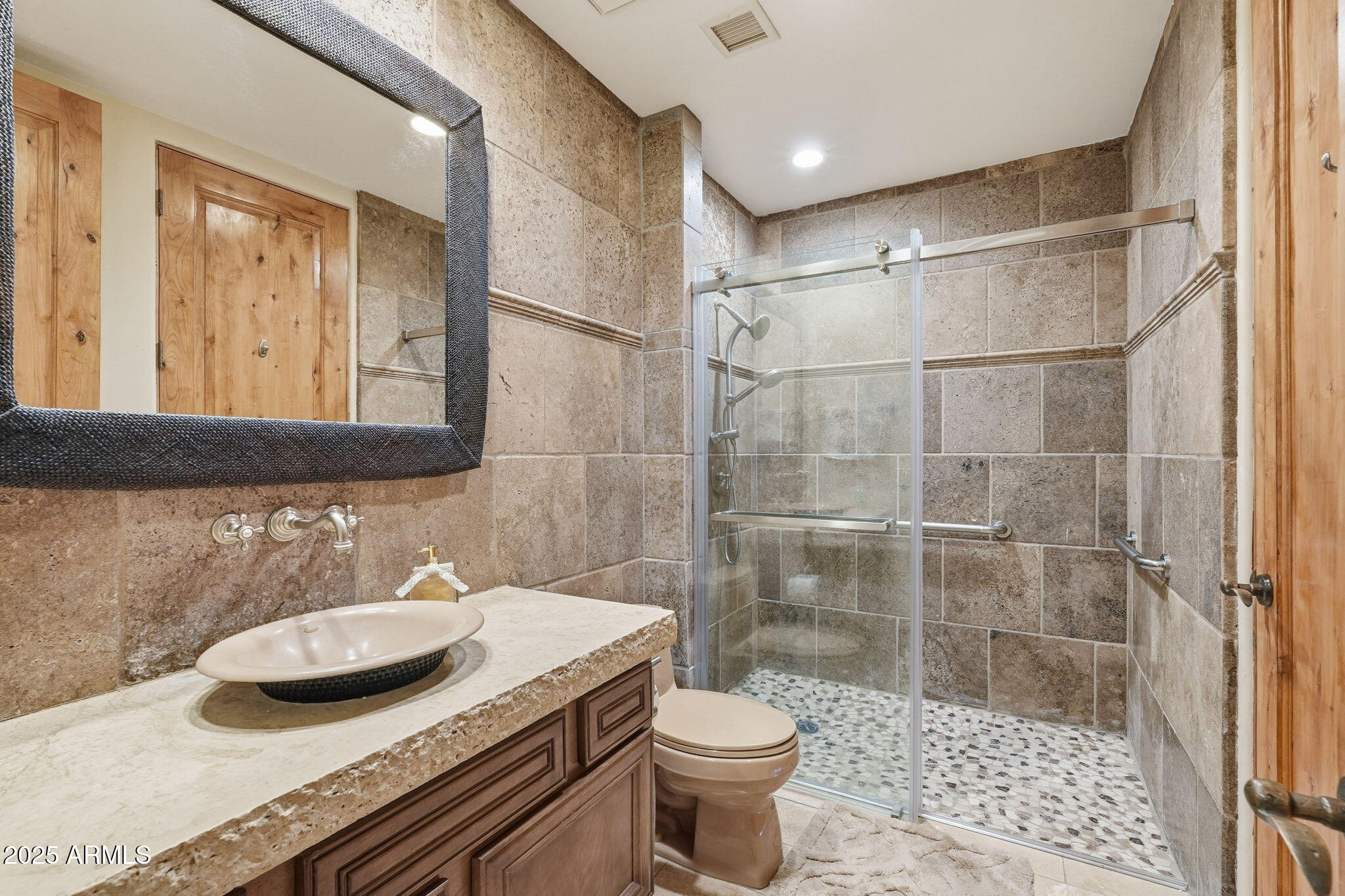 Chandler, Arizona 85248, United States, 7 Bedrooms Bedrooms, ,7 BathroomsBathrooms,Residential,Active,252622