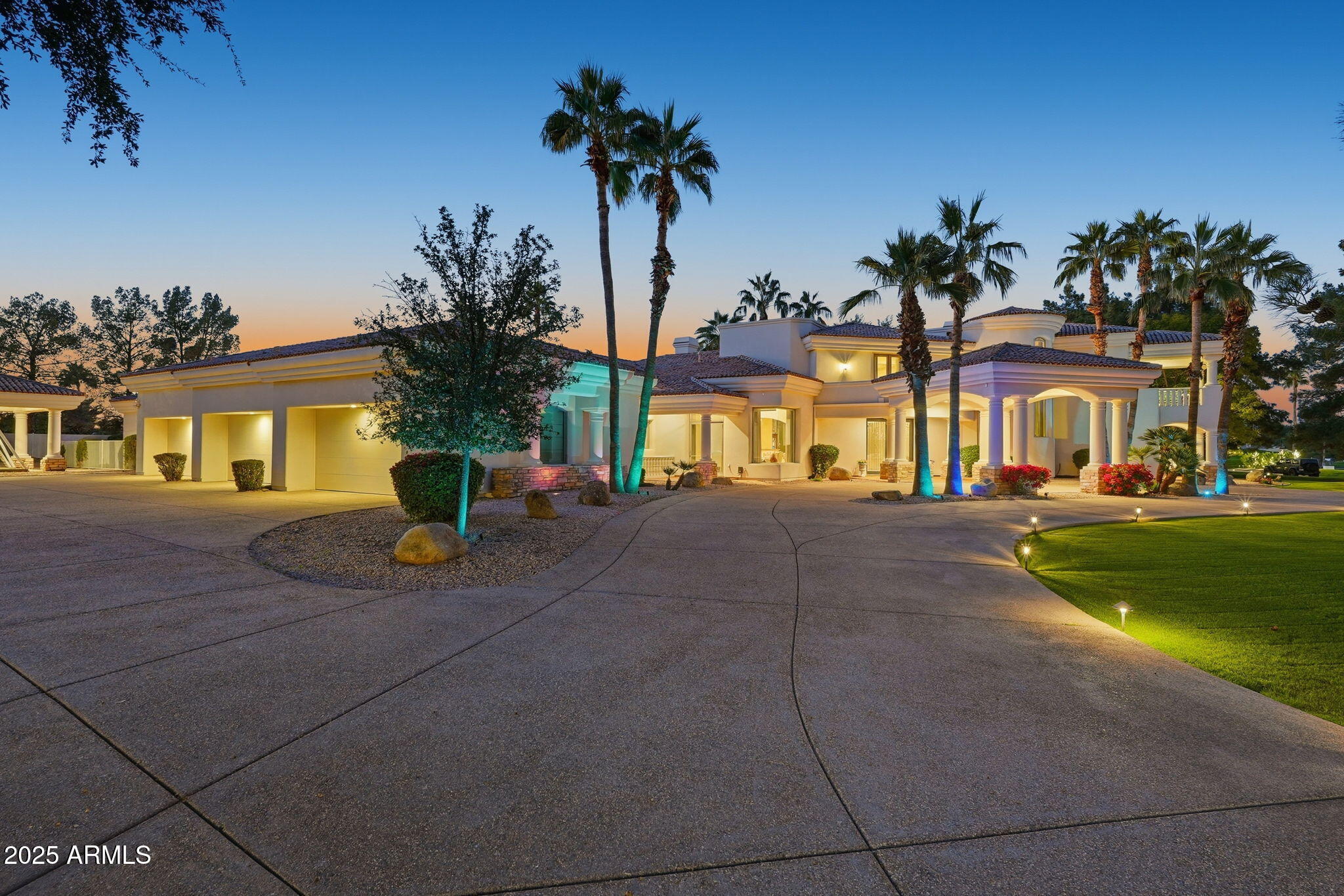 Chandler, Arizona 85248, United States, 7 Bedrooms Bedrooms, ,7 BathroomsBathrooms,Residential,Active,252622