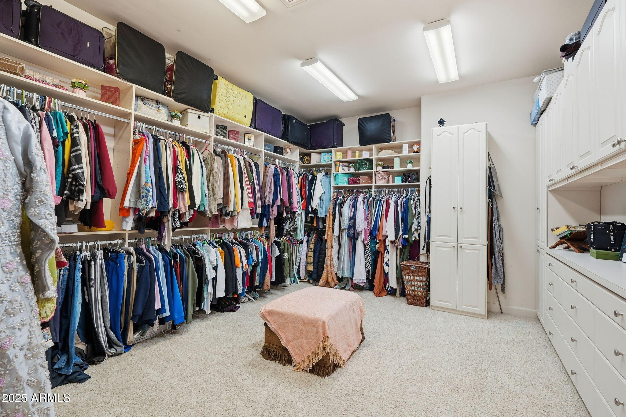 Chandler, Arizona 85248, United States, 7 Bedrooms Bedrooms, ,7 BathroomsBathrooms,Residential,Active,252622