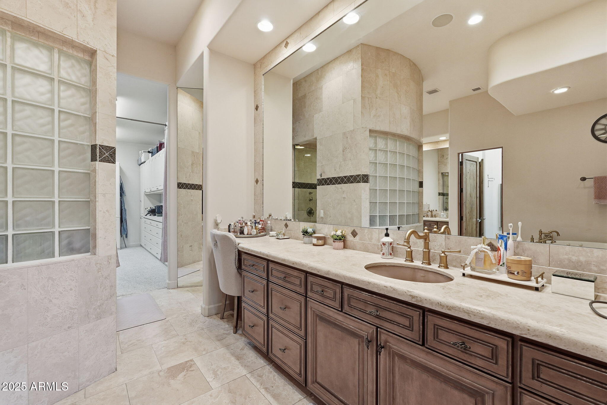 Chandler, Arizona 85248, United States, 7 Bedrooms Bedrooms, ,7 BathroomsBathrooms,Residential,Active,252622