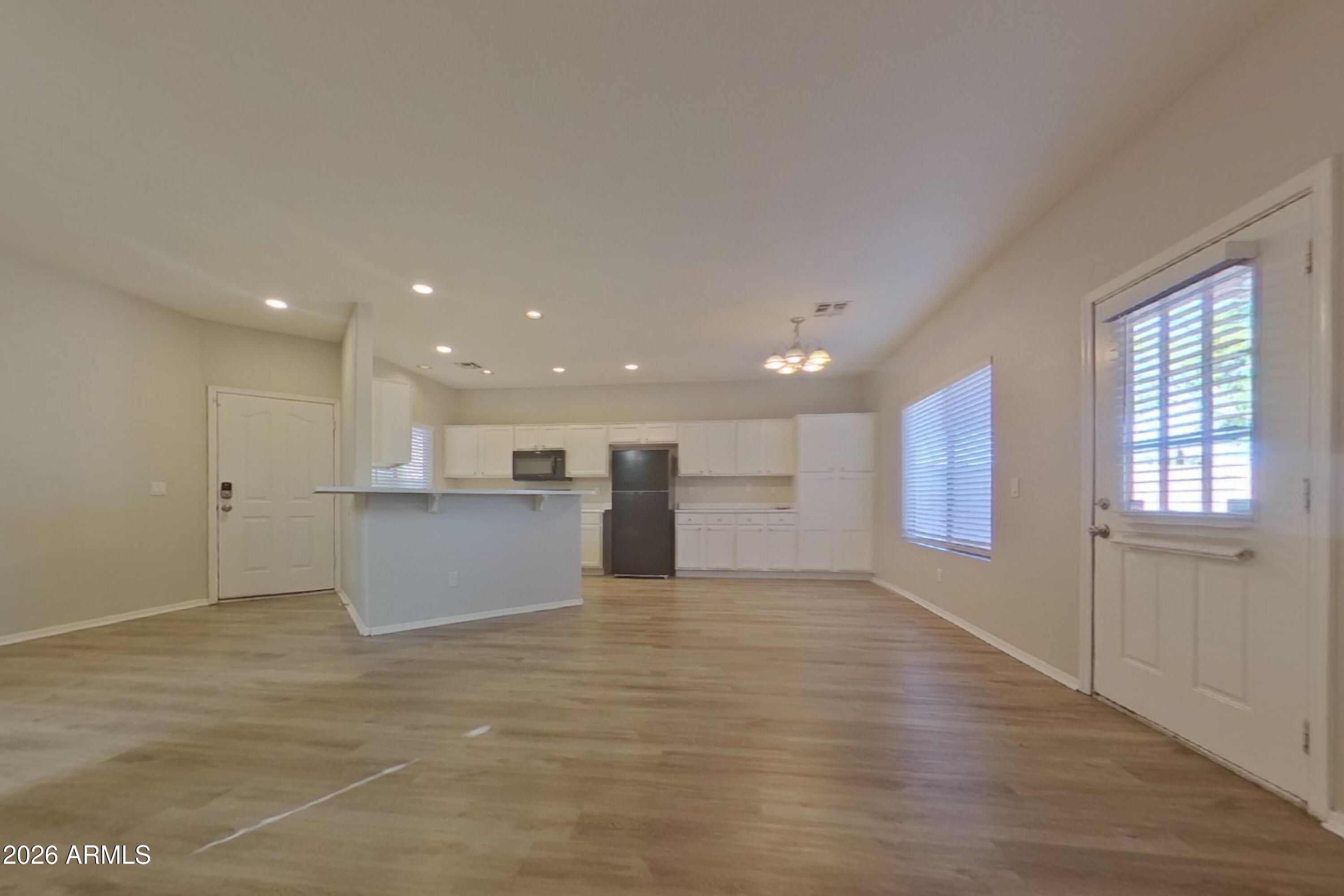 10812 W MONTE VISTA Road