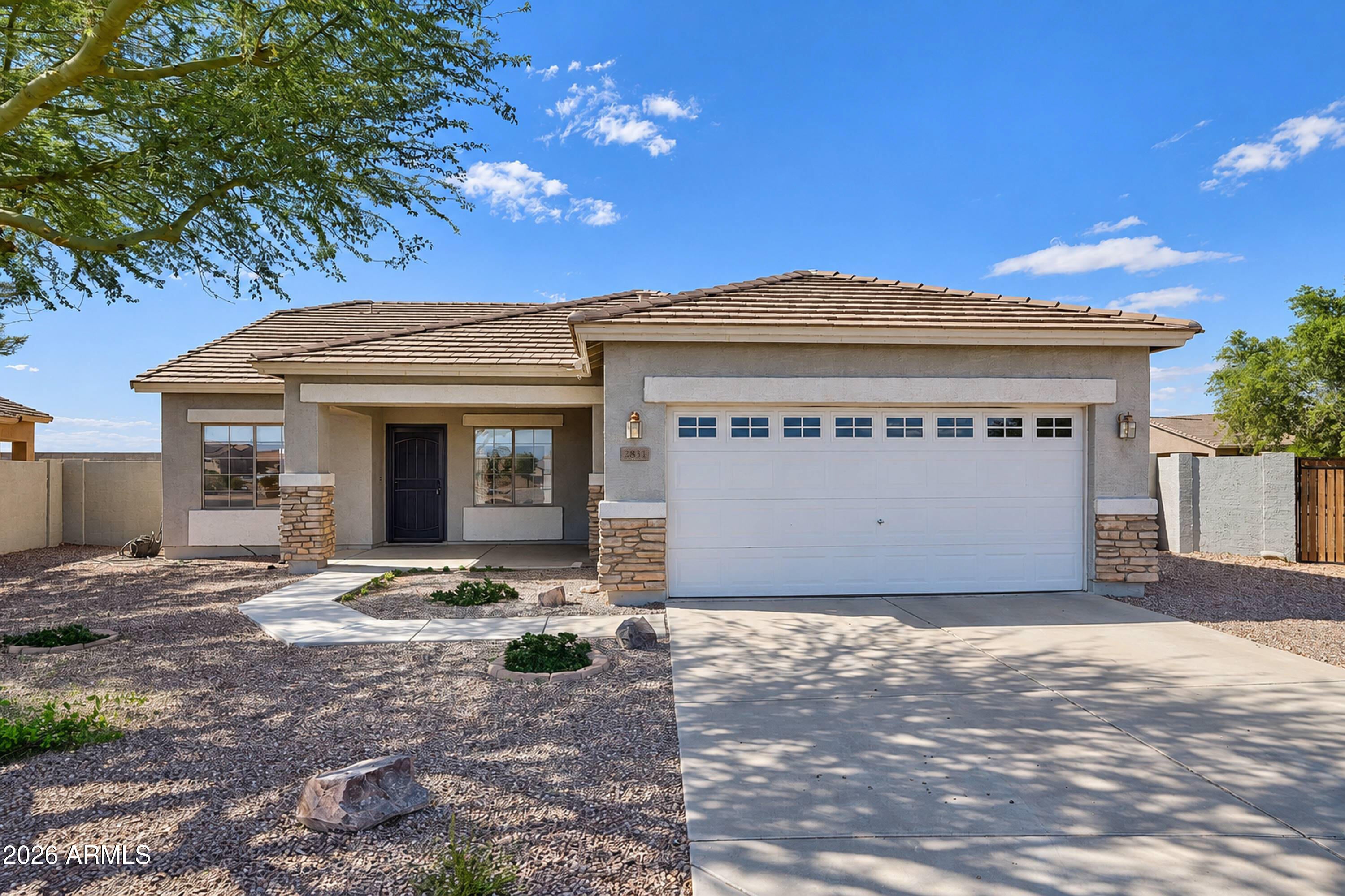2831 N BANDURA Drive