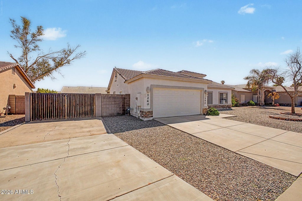 Photo of 1240 E Melrose Loop, Casa Grande, AZ 85122 (MLS # 7074585)