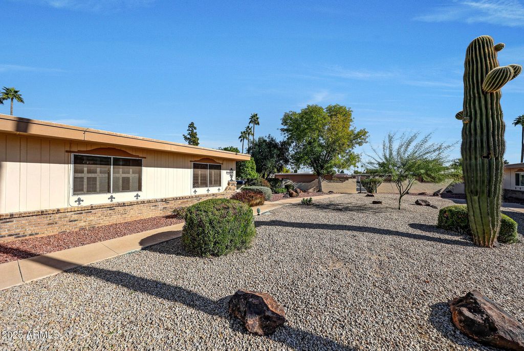 Photo of 13642 N 109th Avenue, Sun City, AZ 85351 (MLS # 6959290)