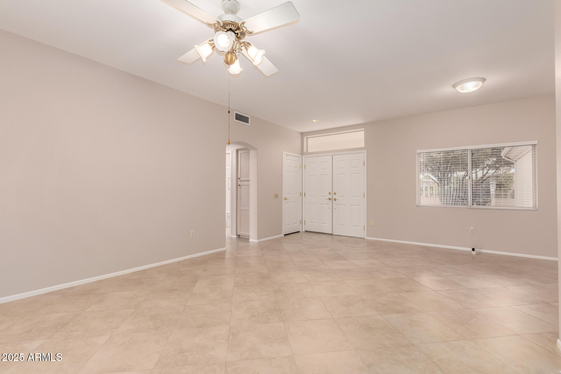 16104 W SENTINEL Drive