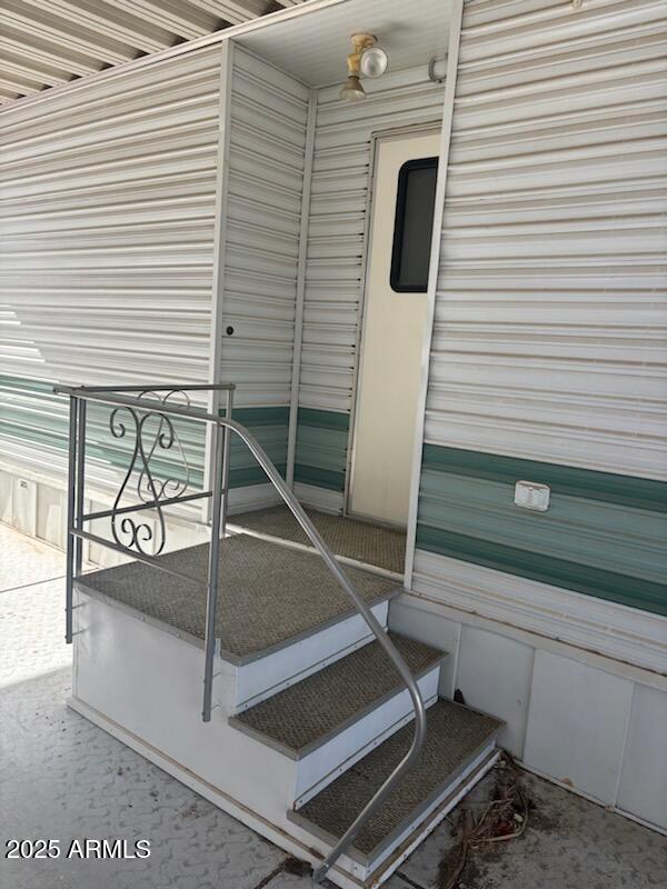 999 W BROADWAY, B36 Avenue B36