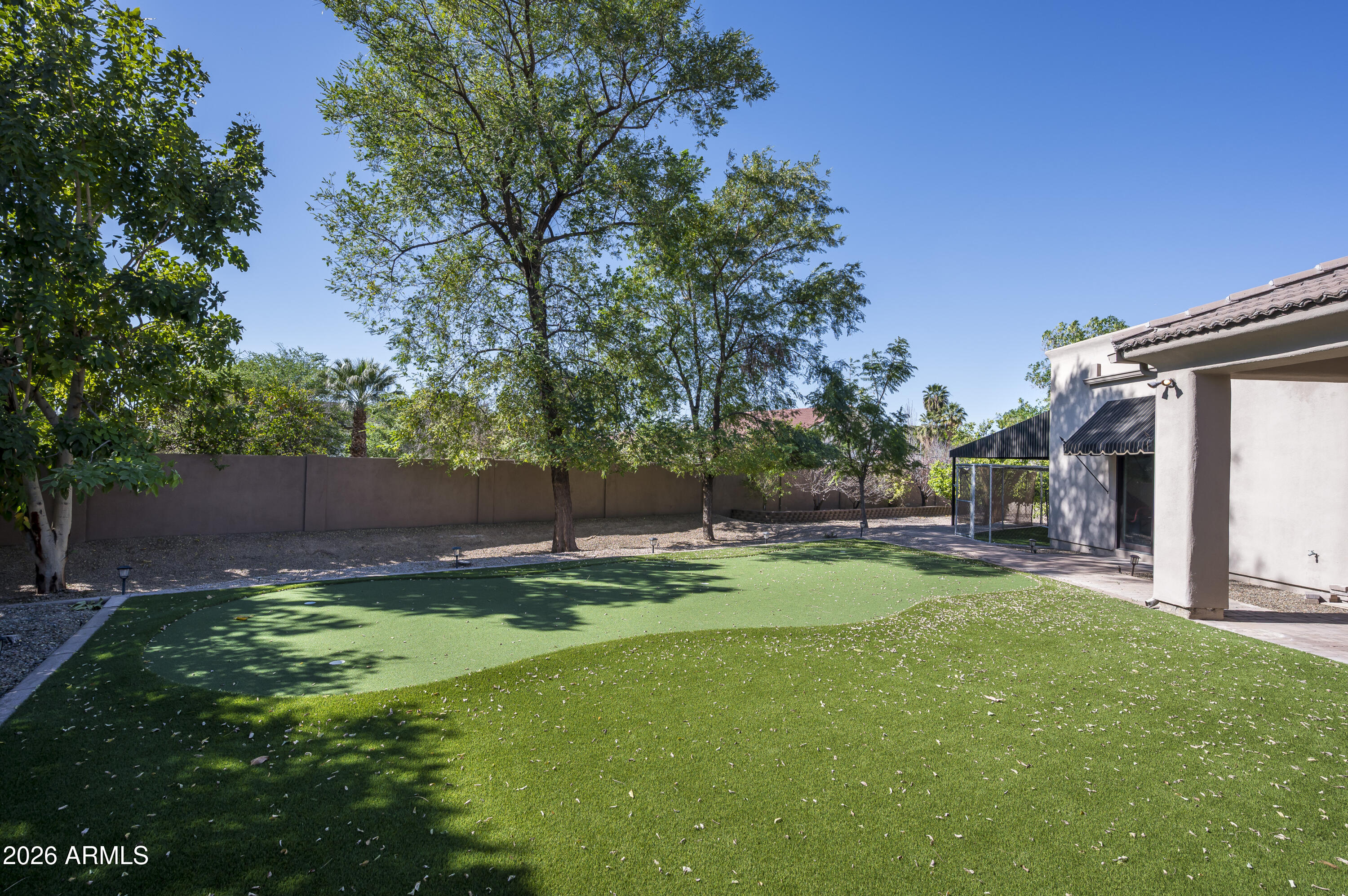 VISTA ESTANCIA - Residential