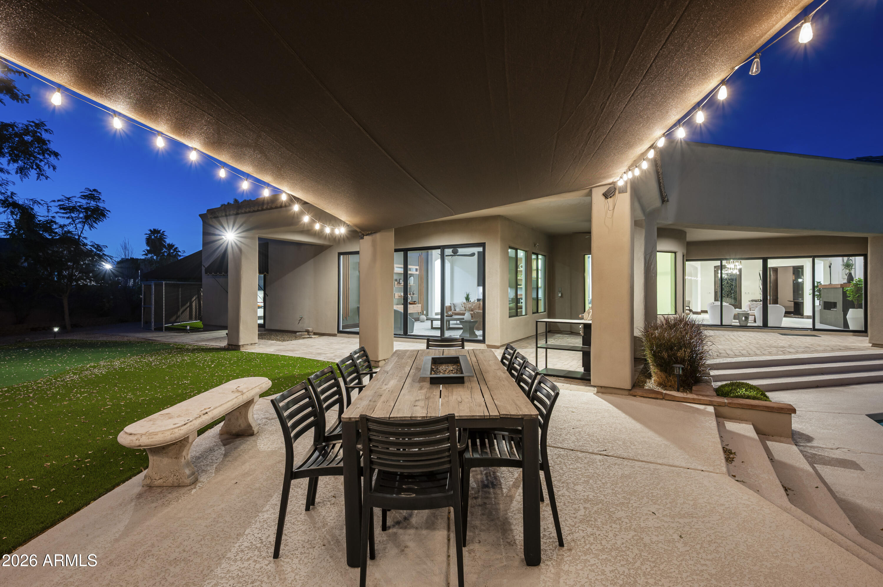 VISTA ESTANCIA - Residential