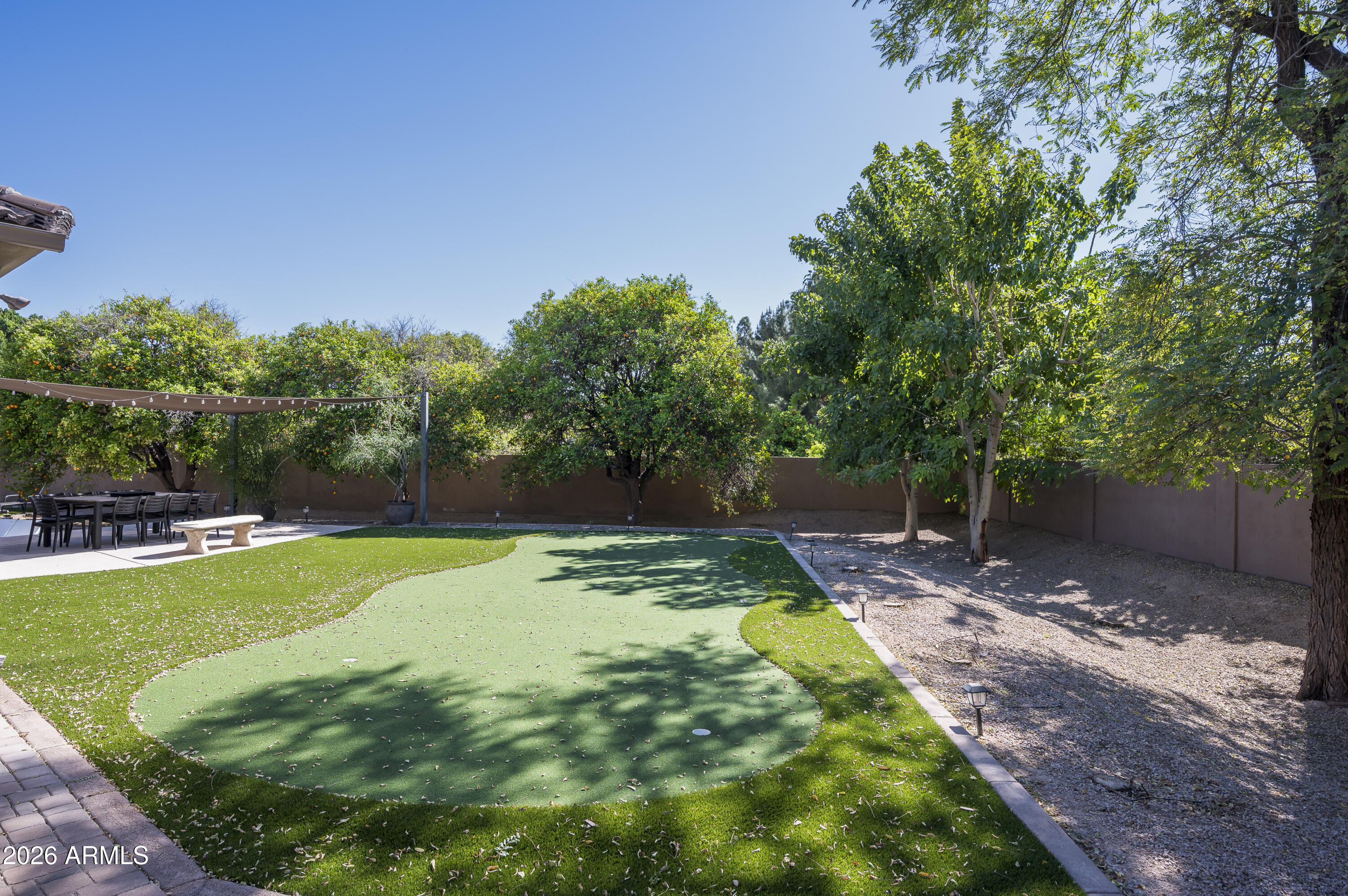 VISTA ESTANCIA - Residential