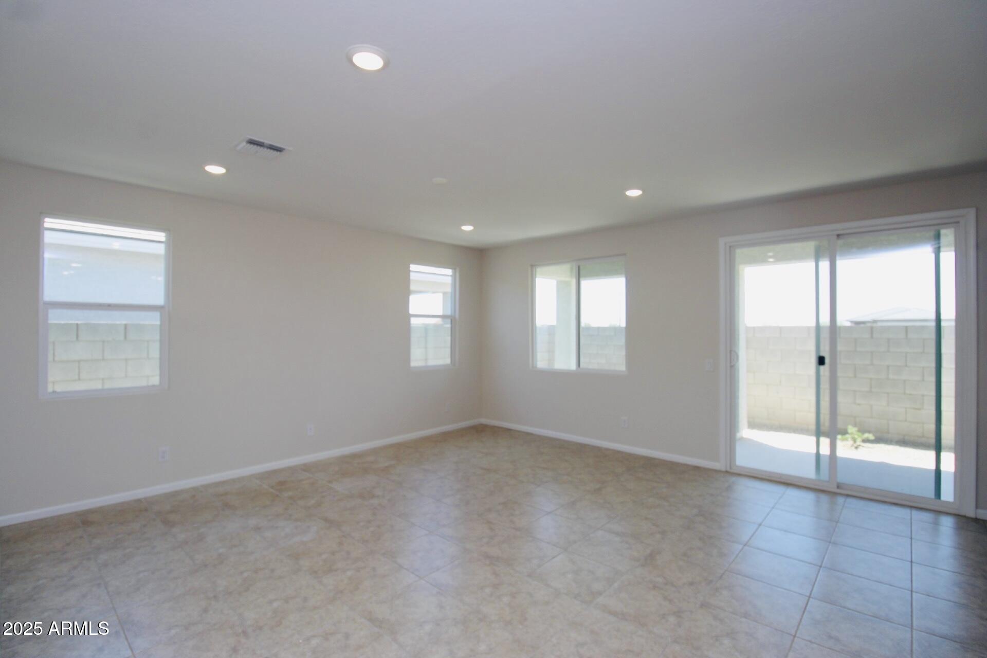17419 W VIA DE LUNA Drive