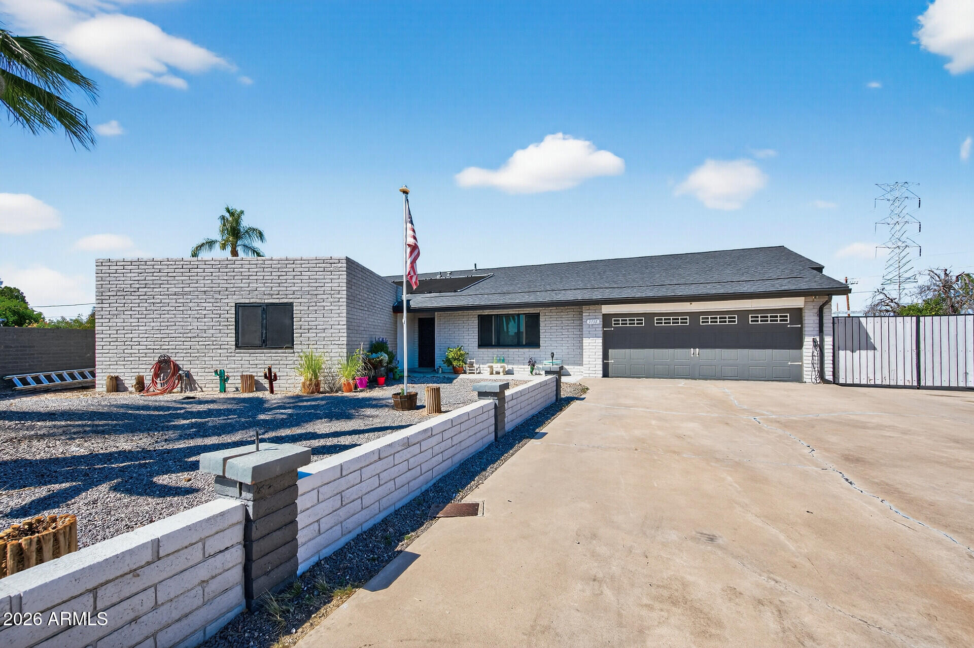 3710 E ARBOR Circle