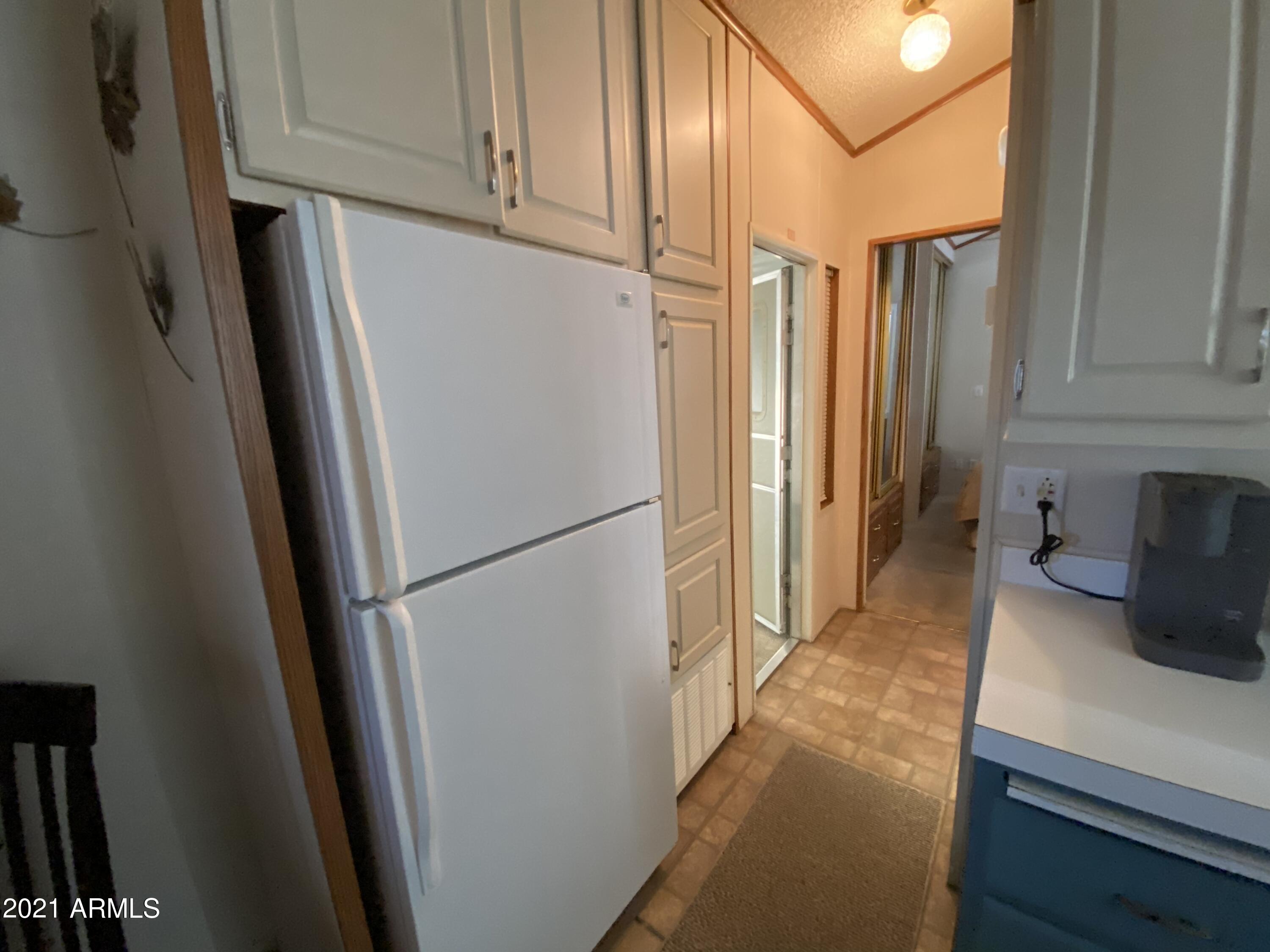 1646 W YUMA Avenue 646