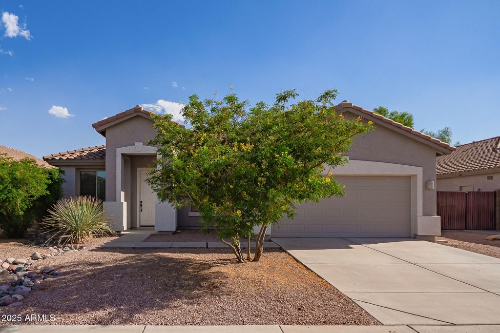 Photo of 3043 E Bluebird Place, Chandler, AZ 85286 (MLS # 6918576)