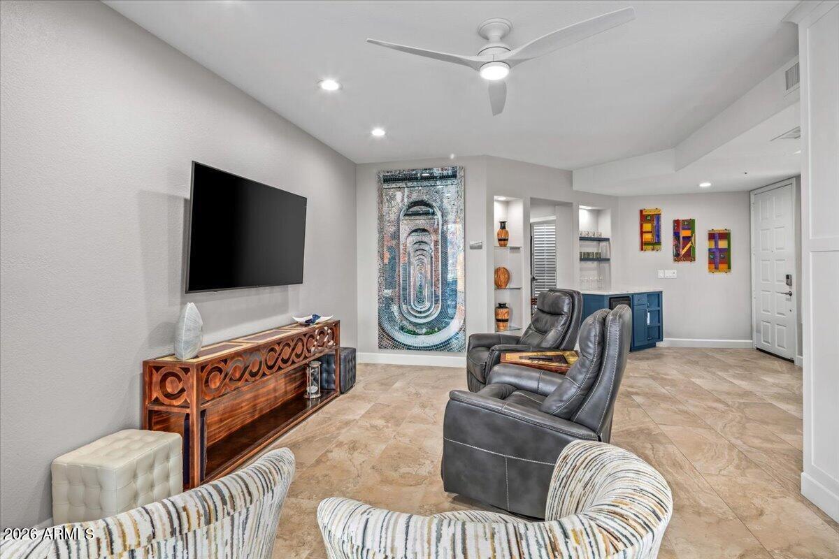 7700 E GAINEY RANCH Road 127