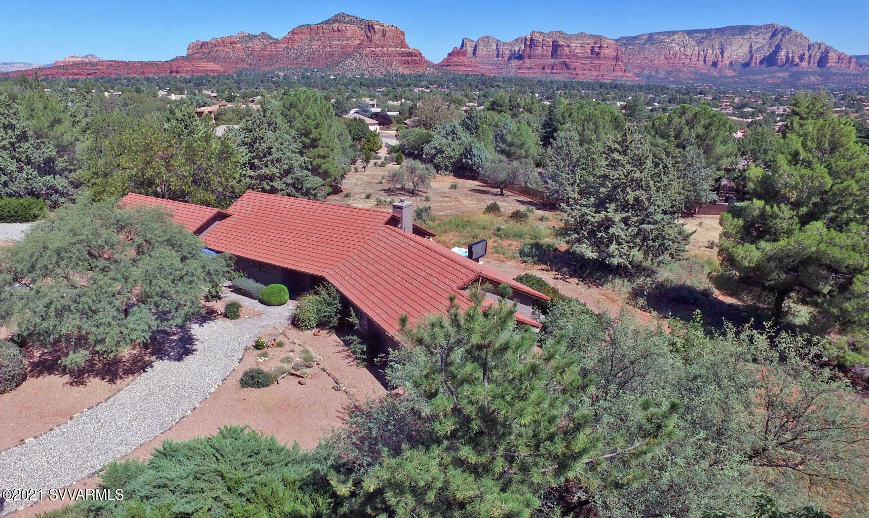 795 E Saddlehorn Road