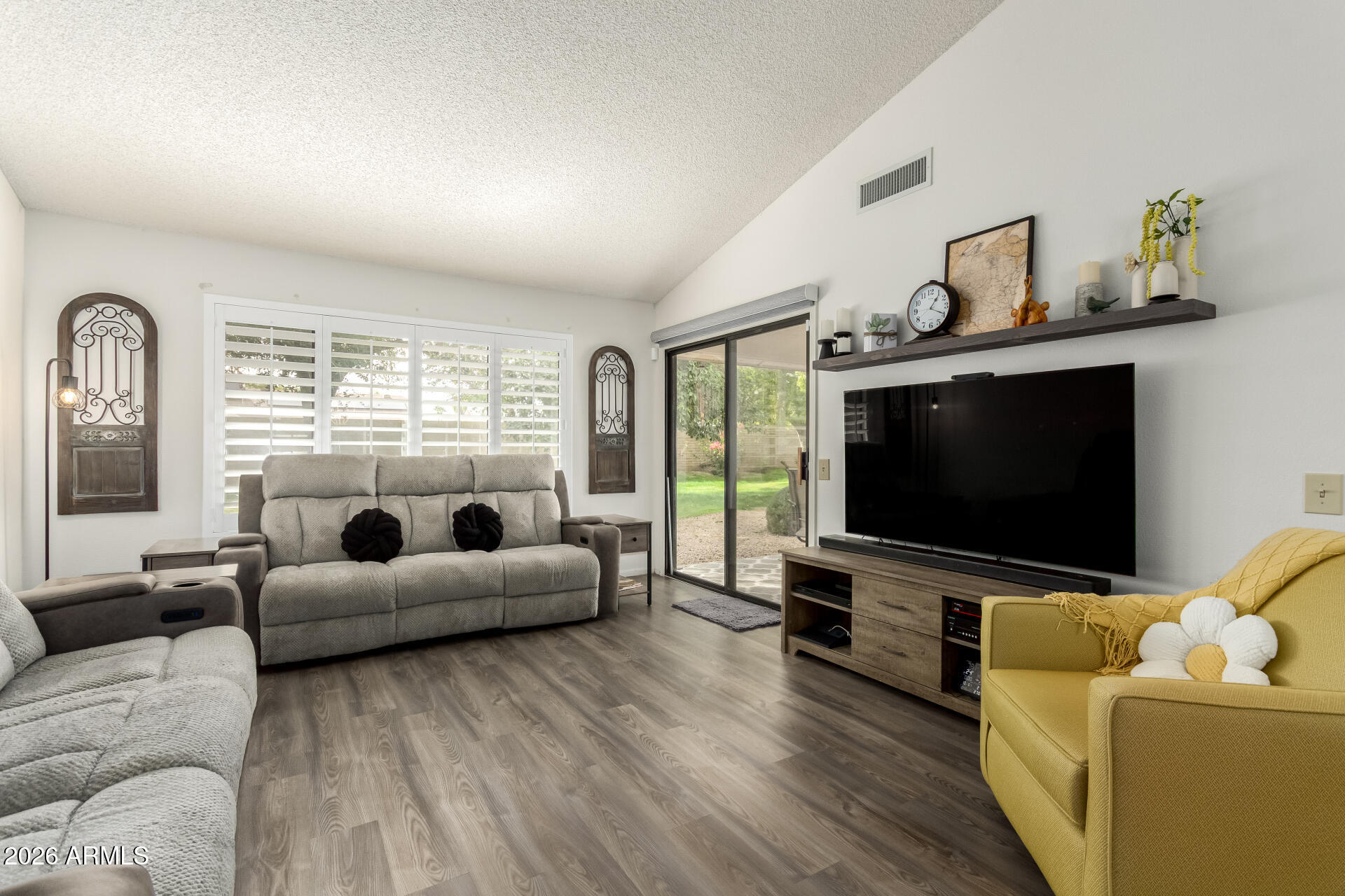 14135 W YOSEMITE Drive W