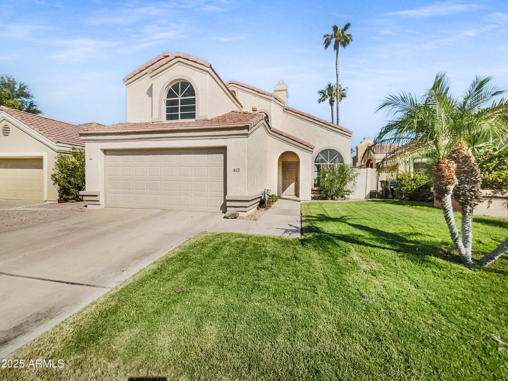 Photo of 413 S Lake Mirage Drive, Gilbert, AZ 85233 (MLS # 6916513)