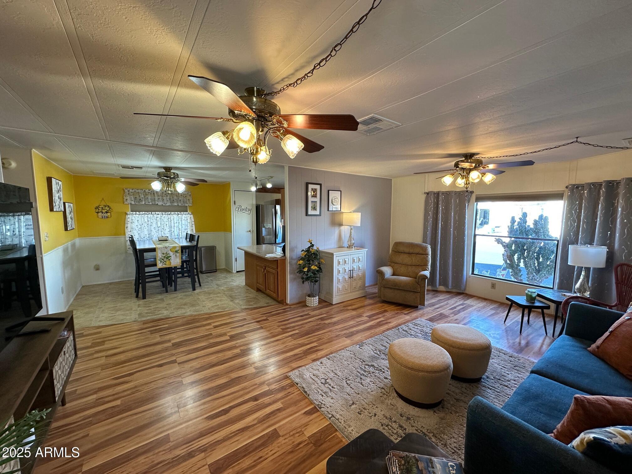 2100 N TREKELL Road 222