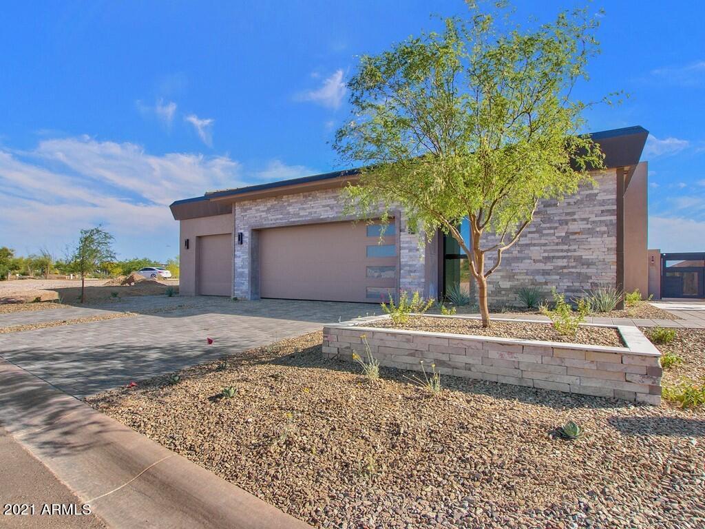 DESERT MOUNTAIN - Residential