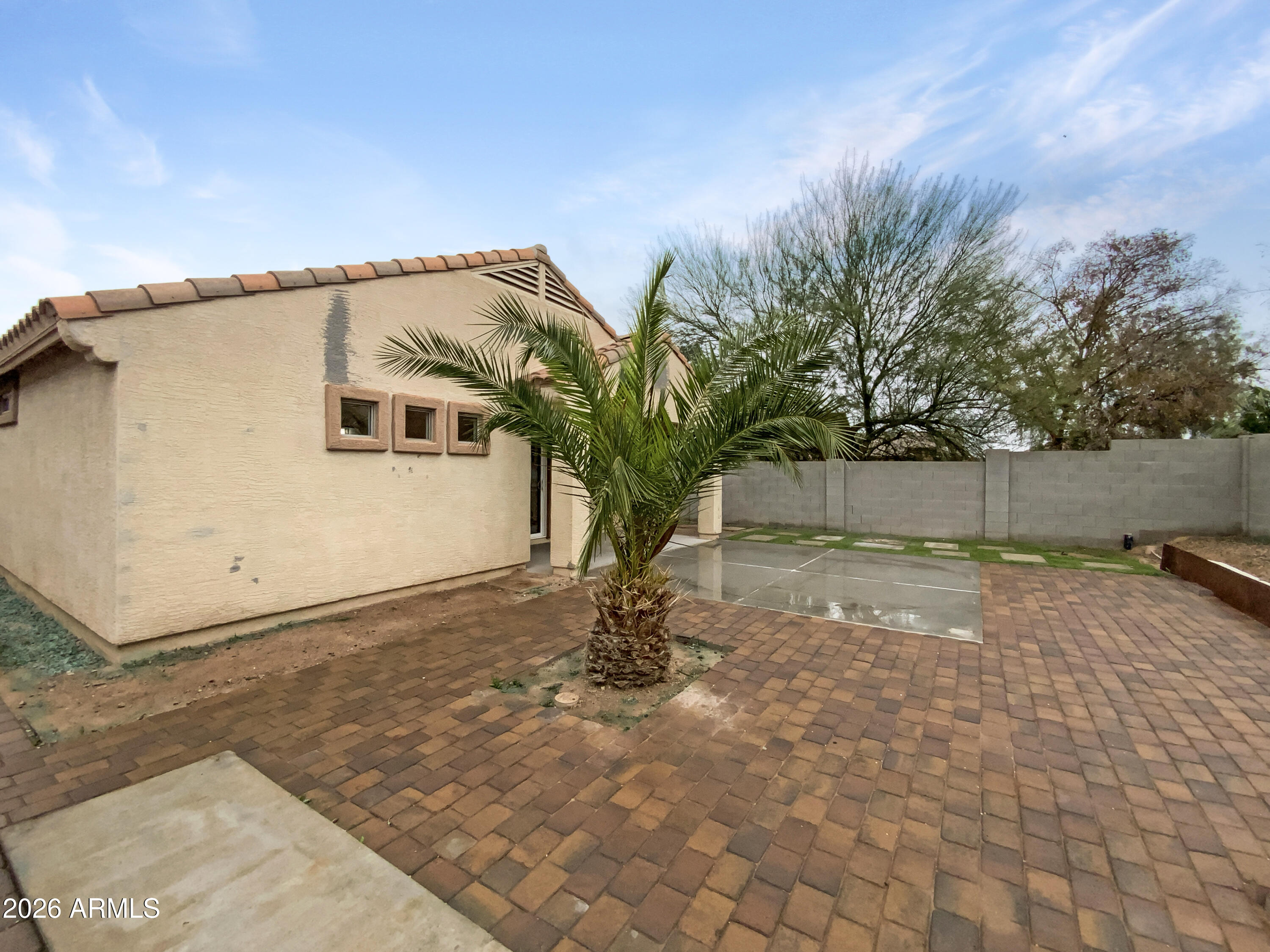 36795 W MONDRAGONE Lane